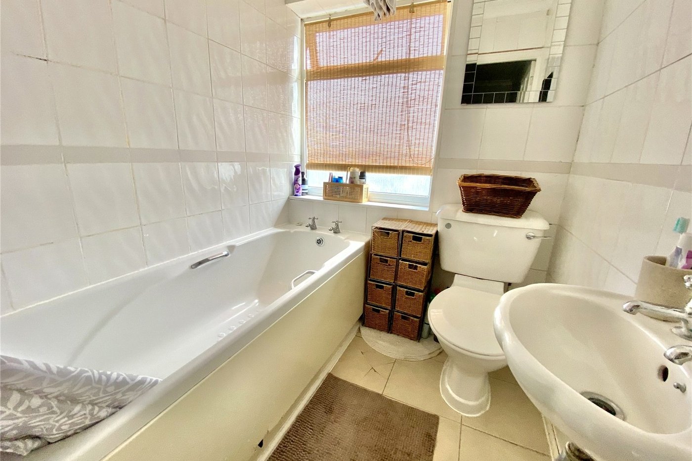 2 bedroom house for sale in Sidcup | Robinson Jackson