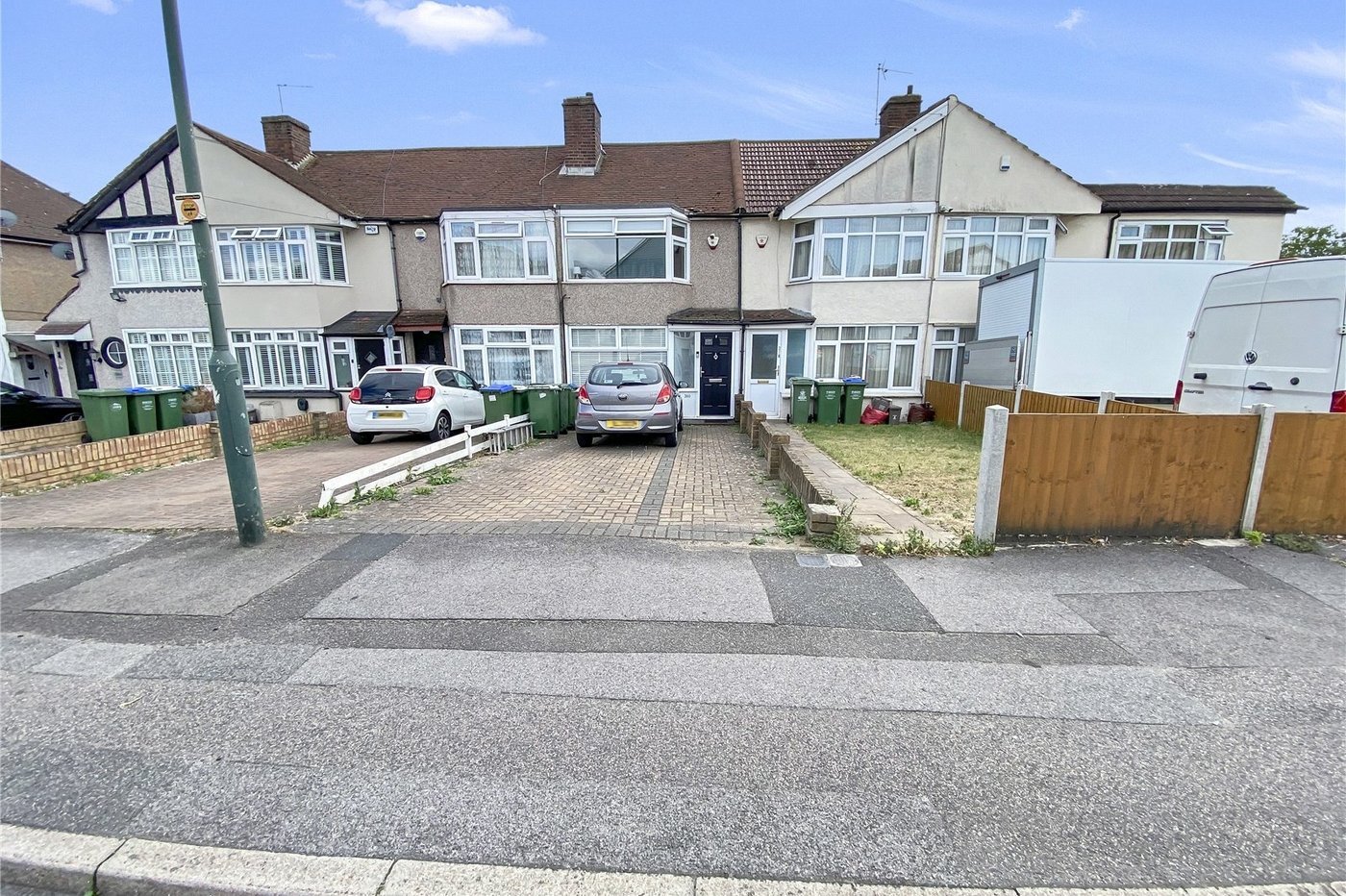 2 bedroom house for sale in Sidcup | Robinson Jackson