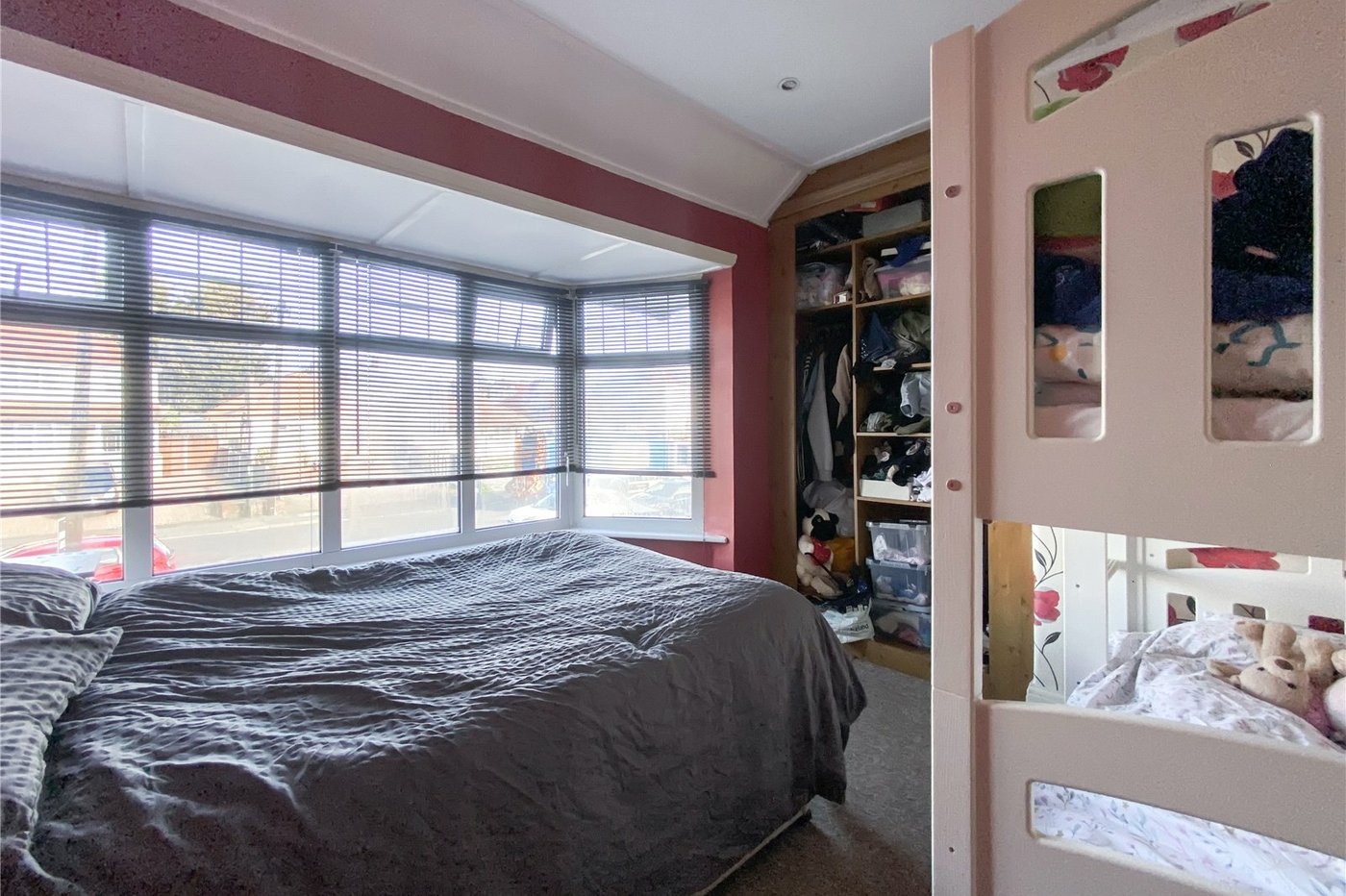 2 bedroom house for sale in Sidcup | Robinson Jackson