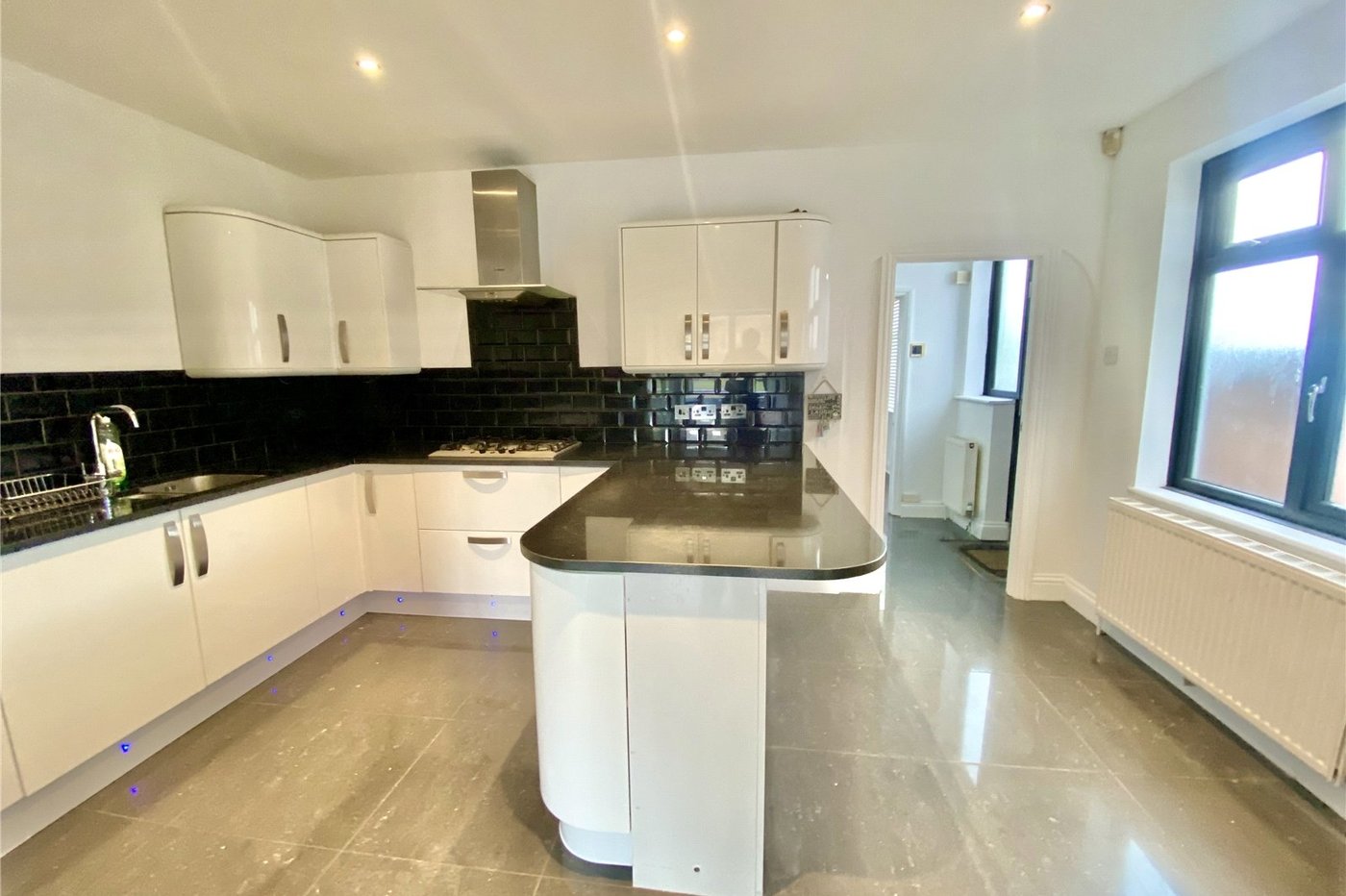 6 bedroom house for sale in Sidcup | Robinson Jackson