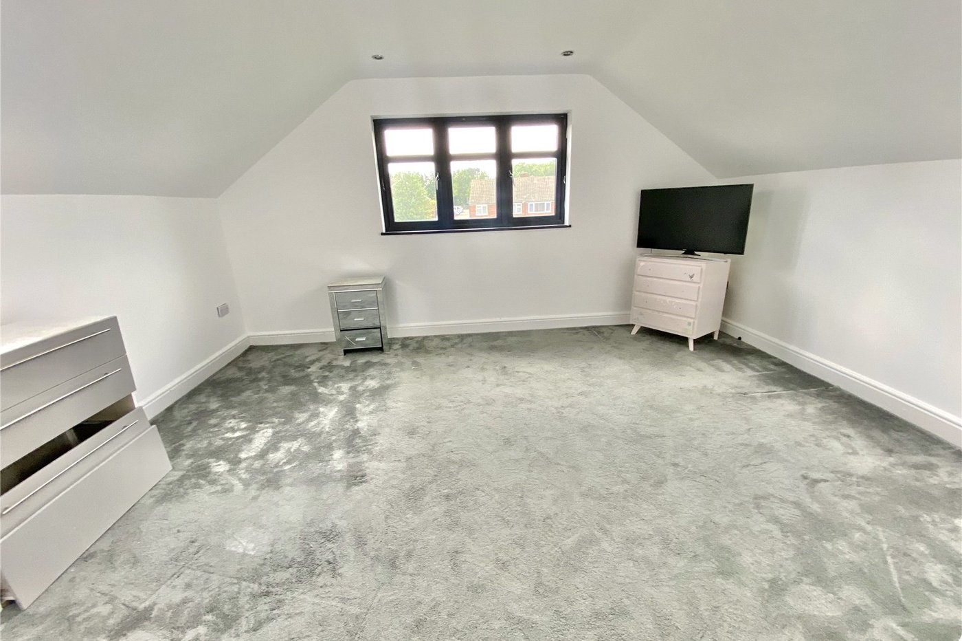 6 bedroom house for sale in Sidcup | Robinson Jackson