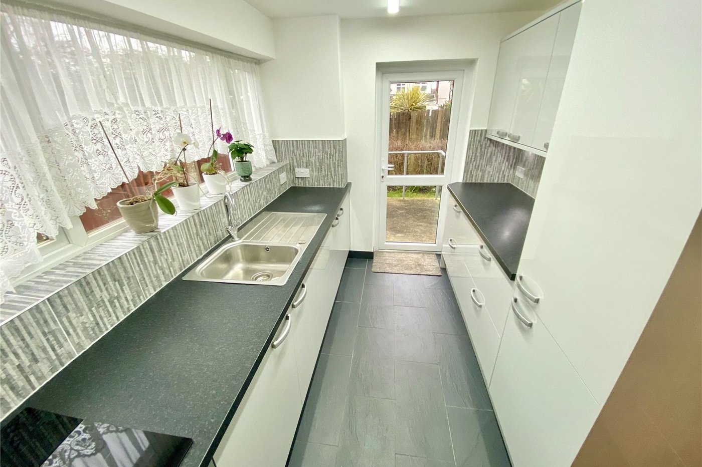 2 bedroom house for sale in Sidcup | Robinson Jackson