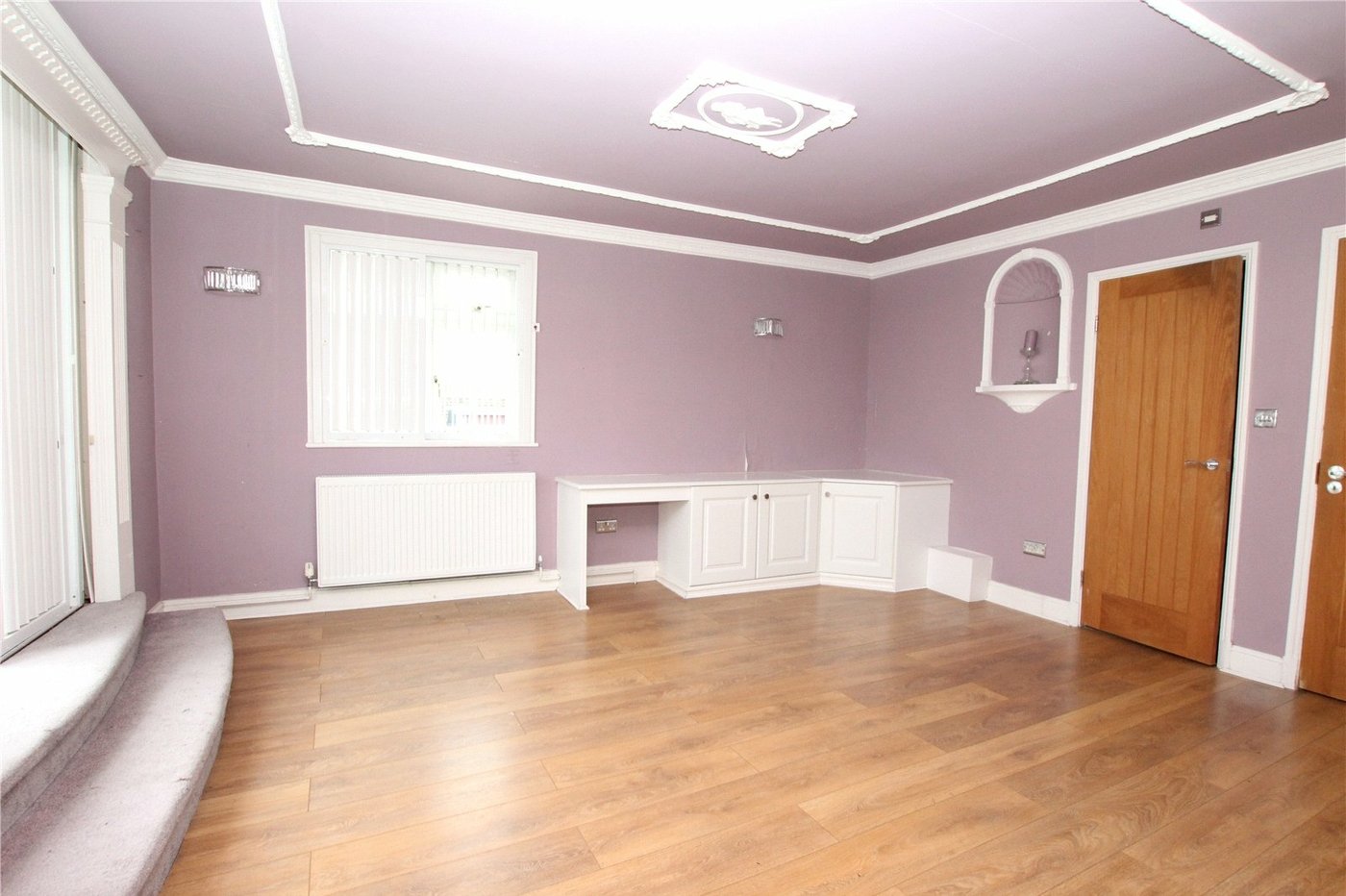 5 bedroom house for sale in Plumstead Common | Robinson Jackson