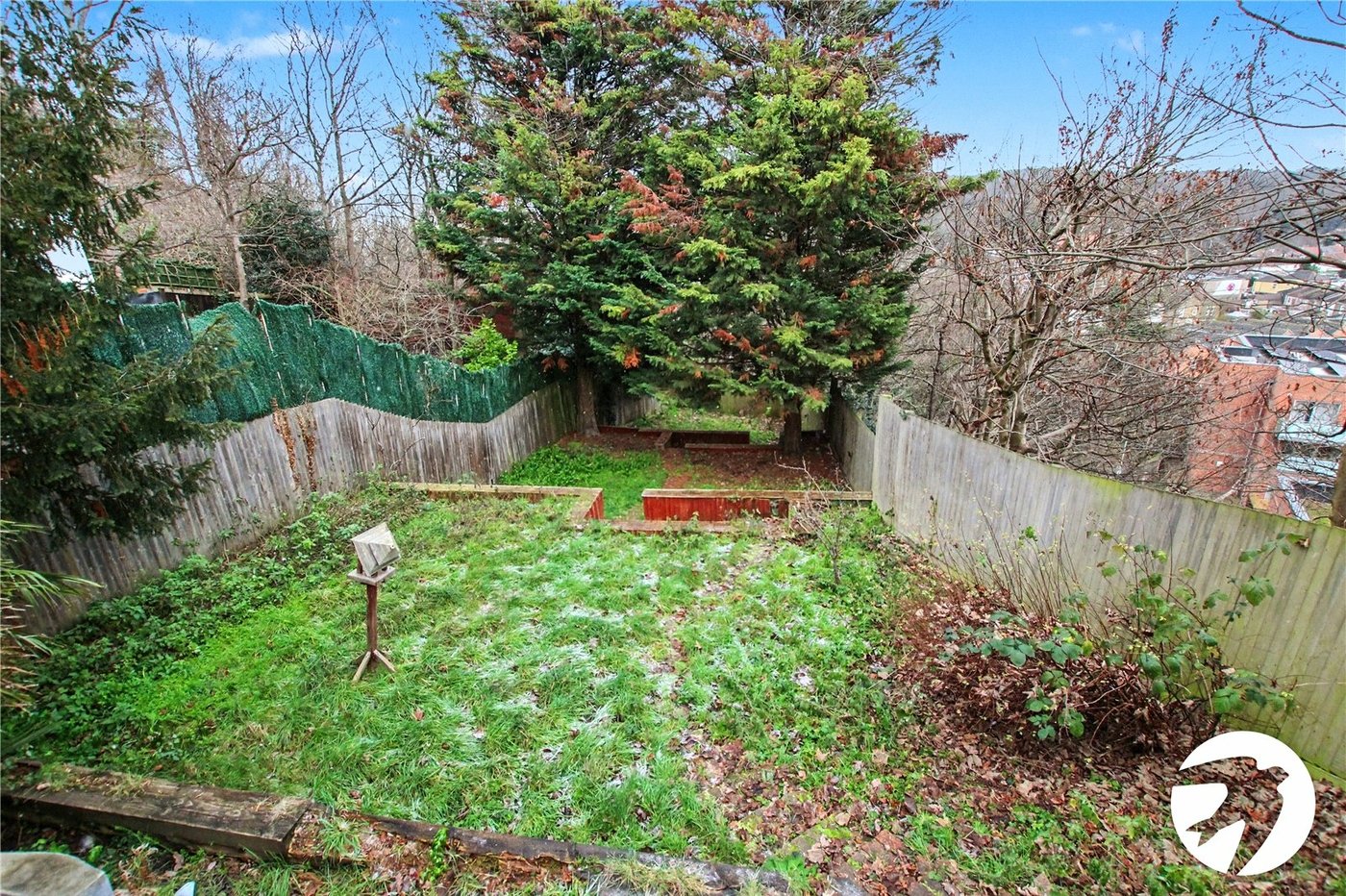 5 bedroom house for sale in Plumstead Common | Robinson Jackson