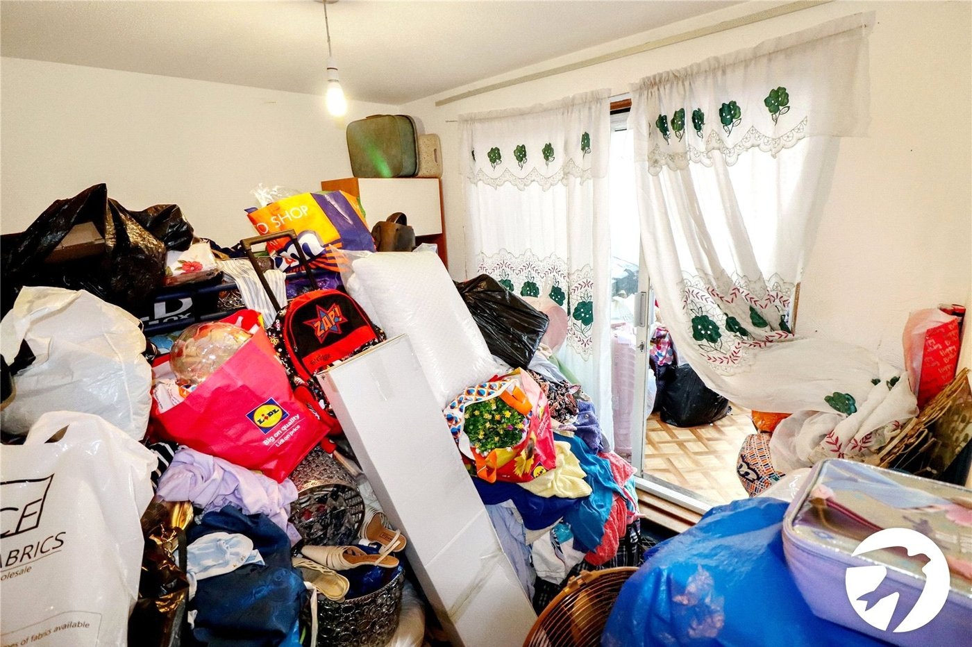 4 bedroom house for sale in London | Robinson Jackson