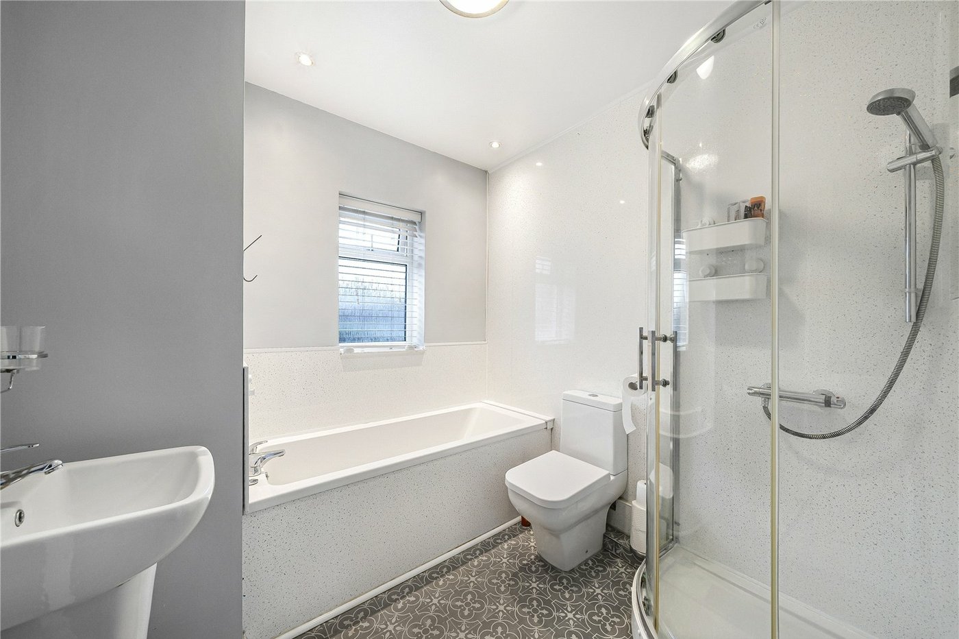 4 bedroom house for sale in Welling | Robinson Jackson