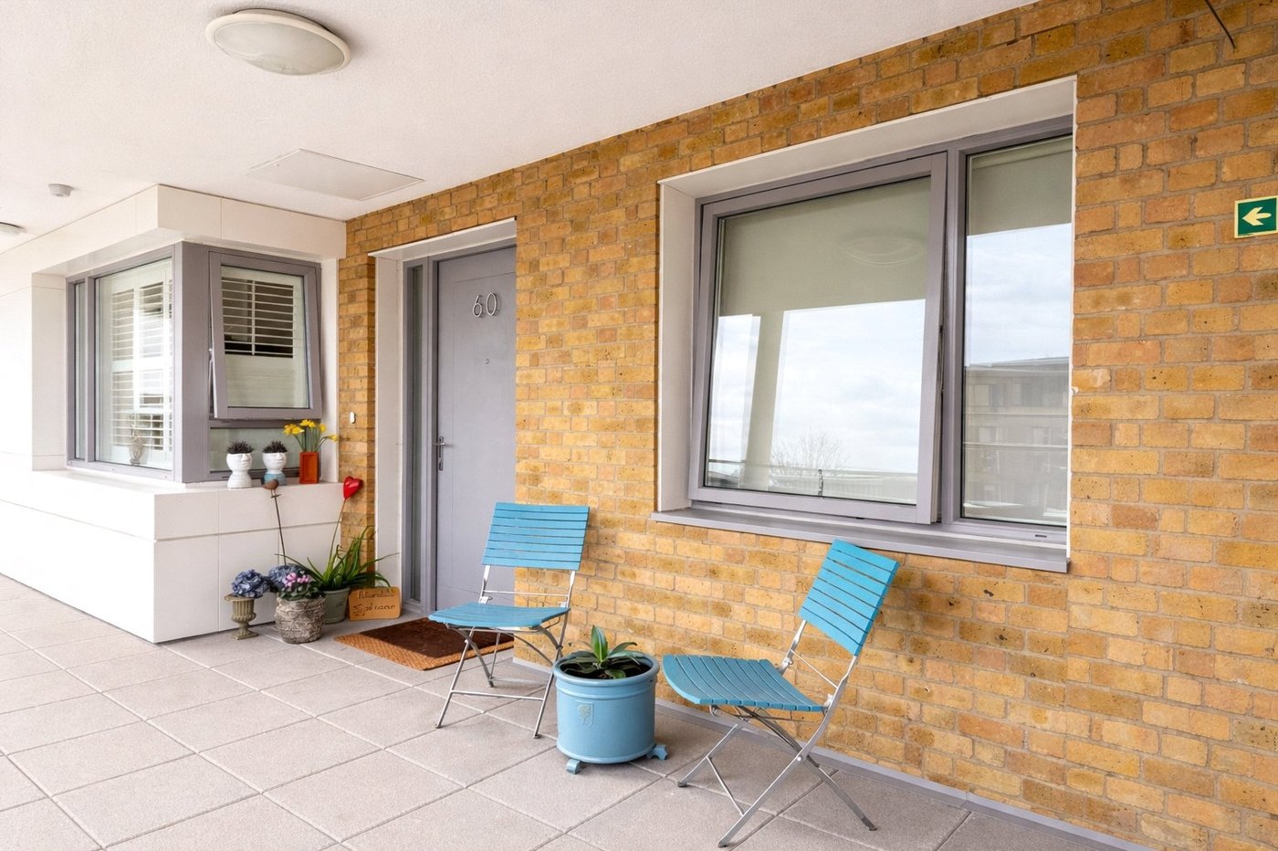 2 bedroom property for sale in London | Robinson Jackson