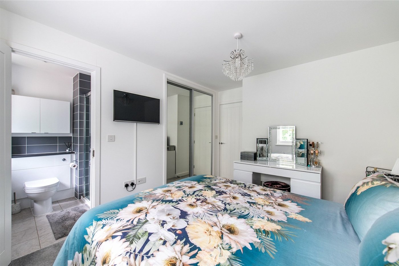 3 bedroom house for sale in Allington | Robinson Michael & Jackson