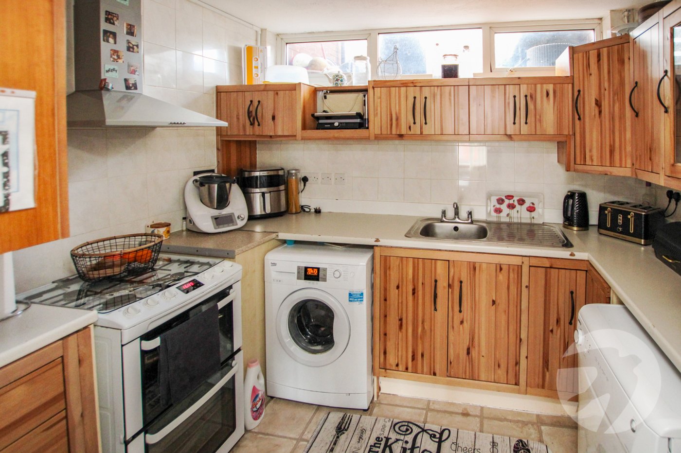 2 bedroom property for sale in London | Robinson Jackson