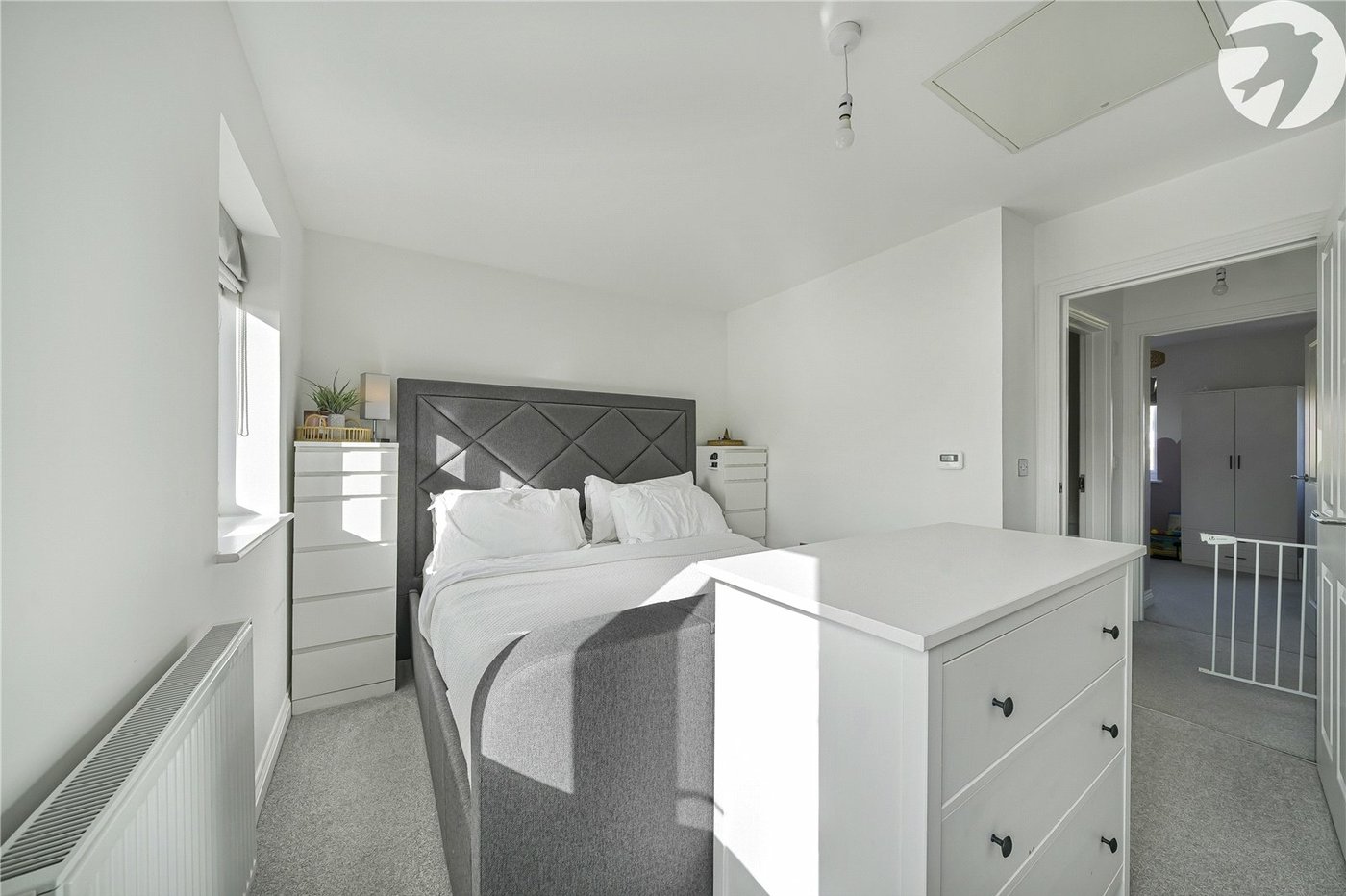 3 bedroom property for sale in Castle Hill | Robinson Jackson