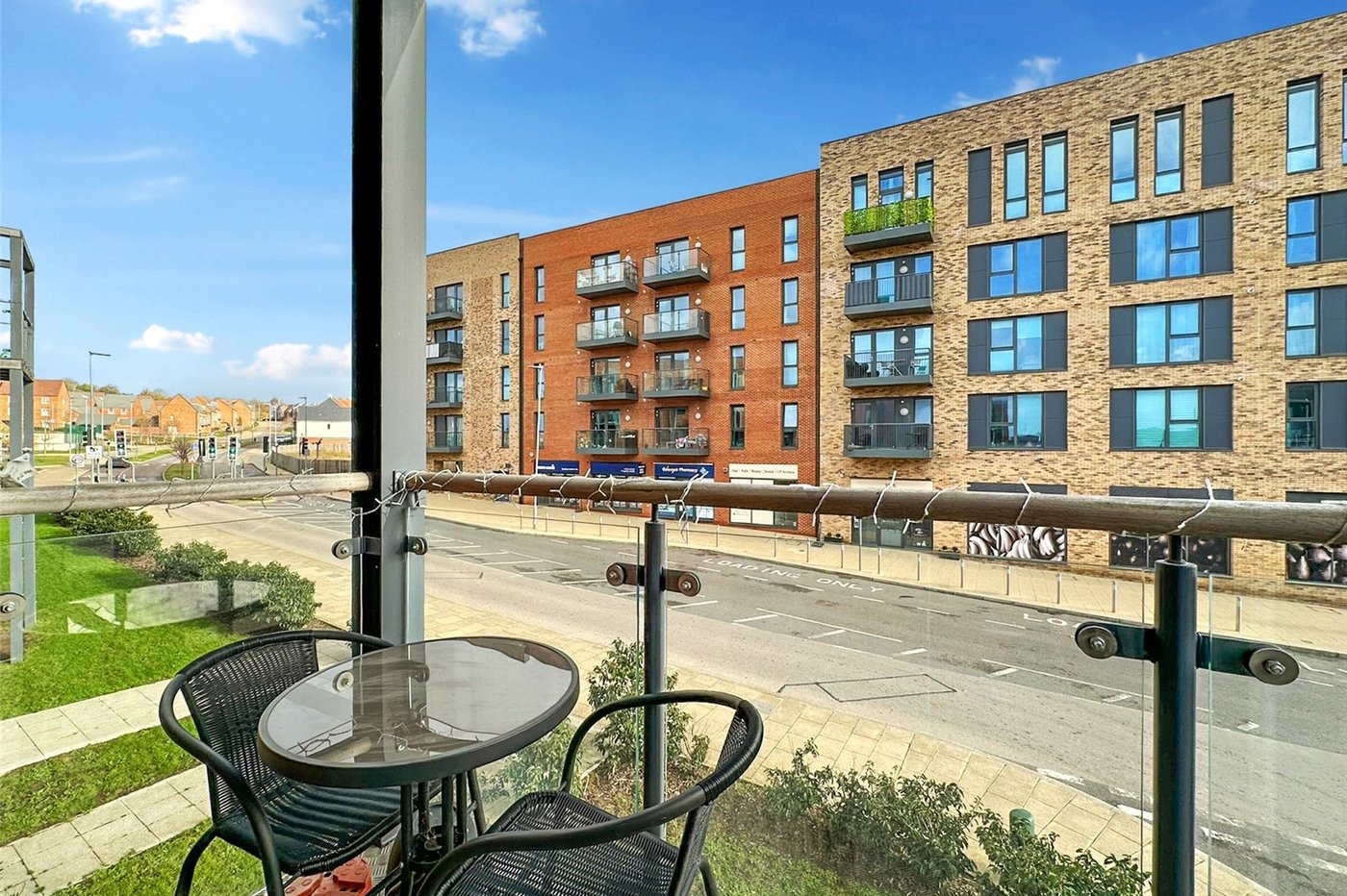 2 bedroom property for sale in Castle Hill | Robinson Jackson