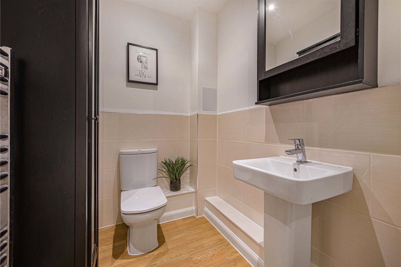 3 bedroom property for sale in Welling | Robinson Jackson