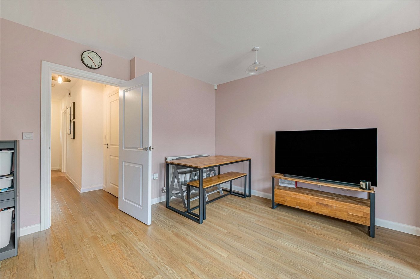 3 bedroom property for sale in Welling | Robinson Jackson