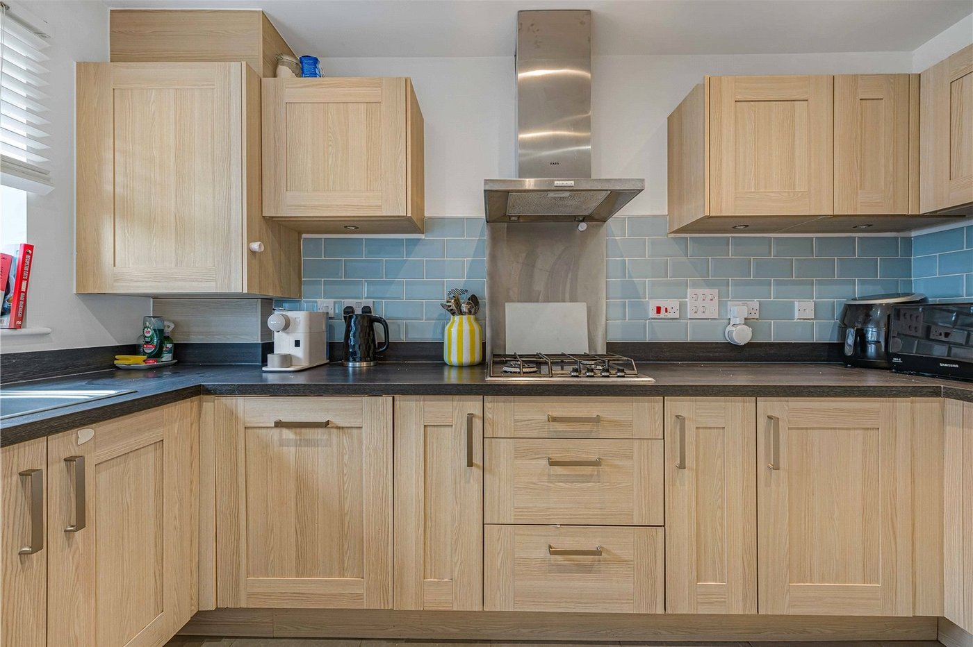 3 bedroom property for sale in Welling | Robinson Jackson