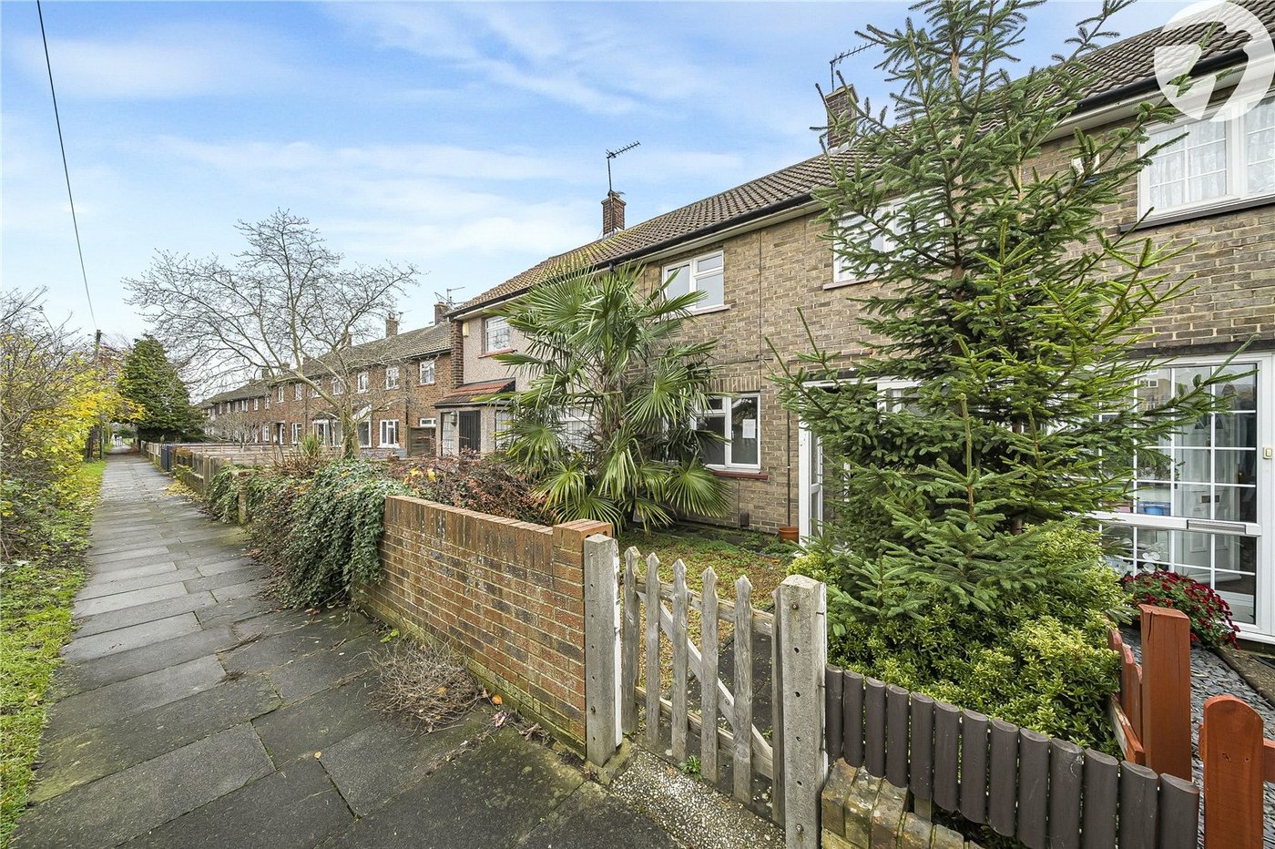 2 bedroom house for sale in Dartford | Robinson Jackson