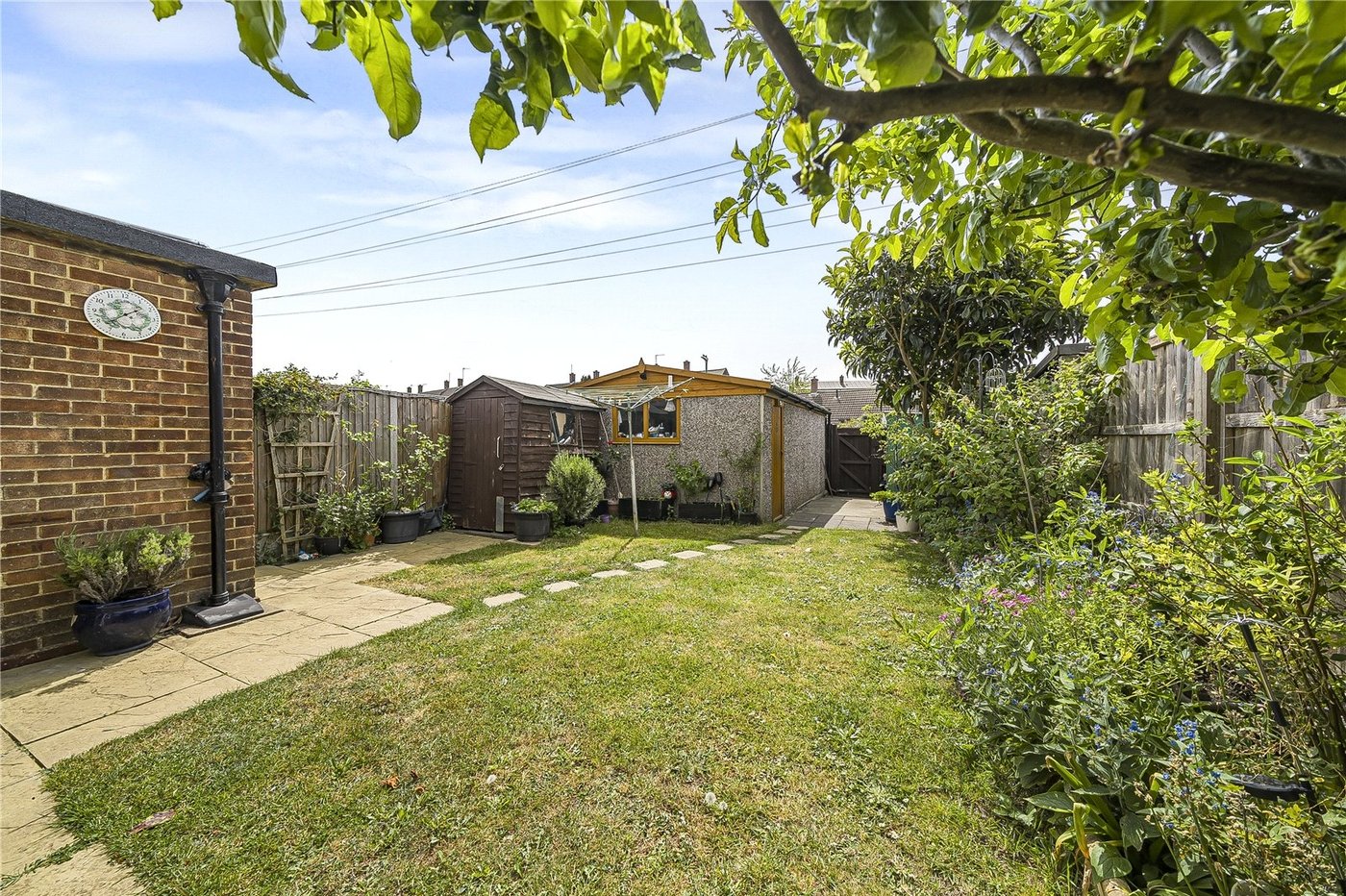2 bedroom house for sale in Dartford | Robinson Jackson
