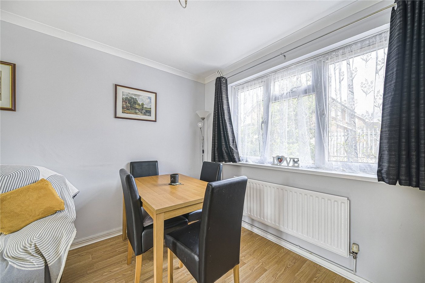 2 bedroom house for sale in Dartford | Robinson Jackson