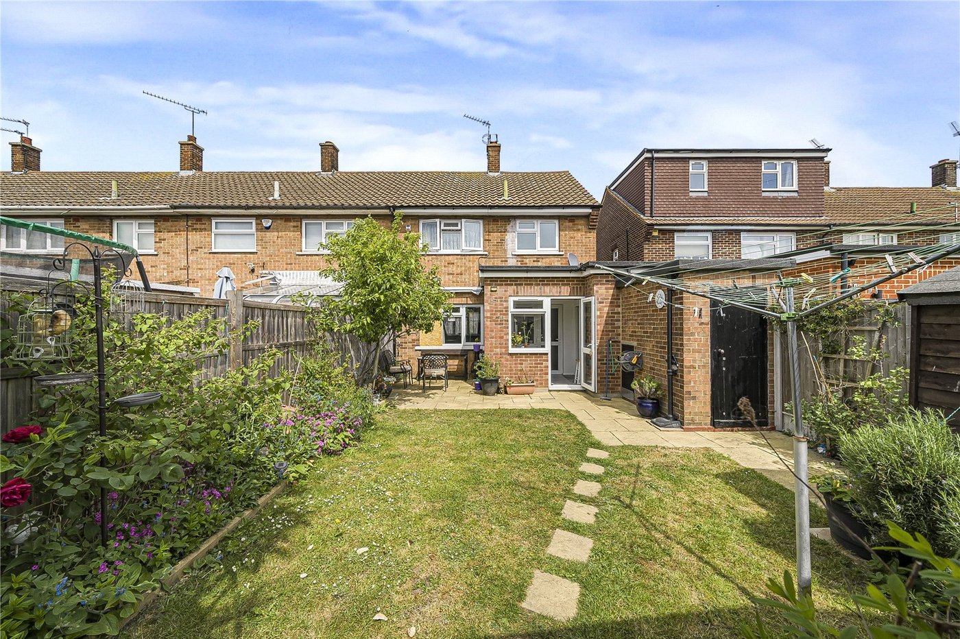 2 bedroom house for sale in Dartford | Robinson Jackson