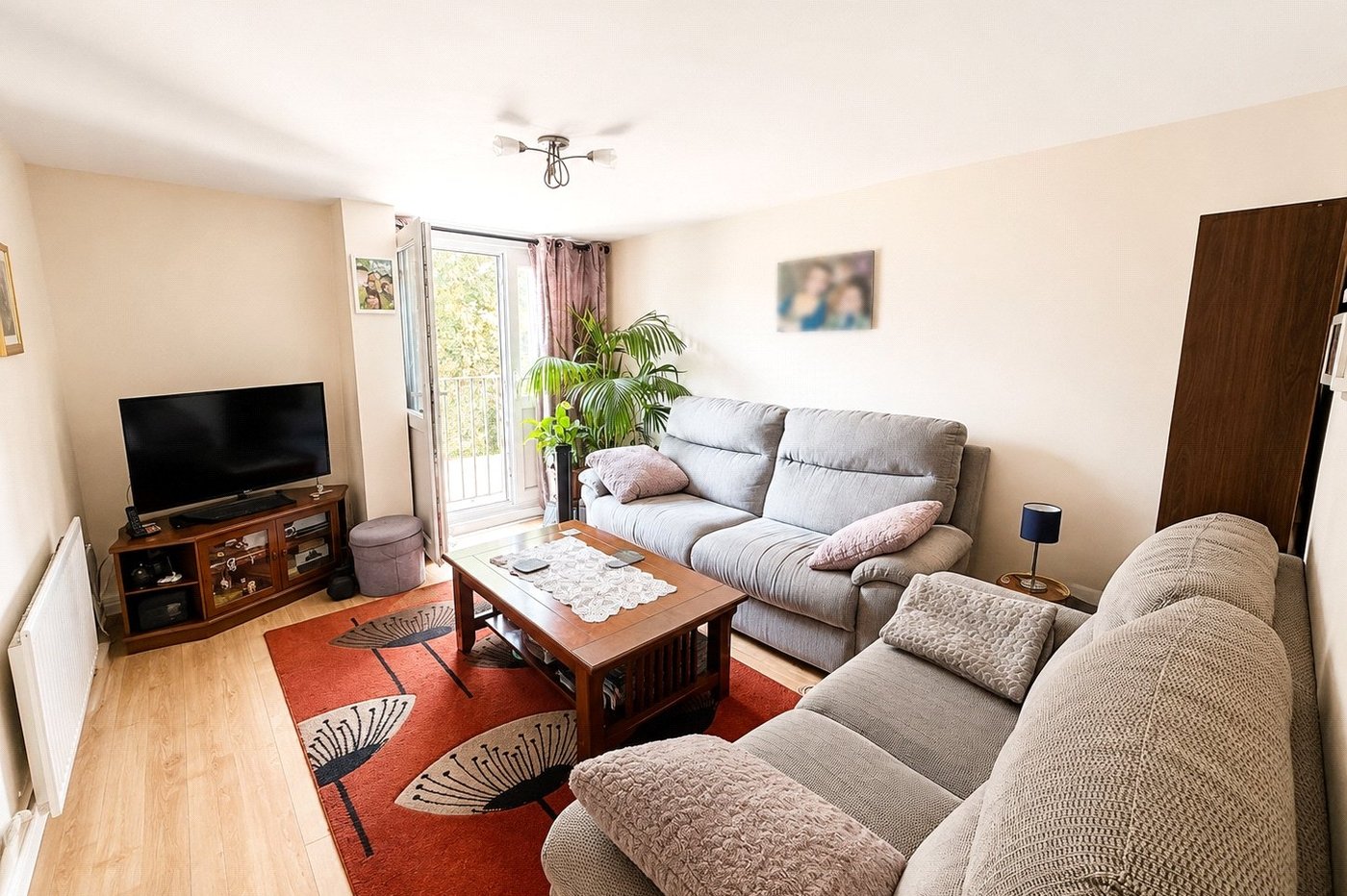 1 bedroom property for sale in London | Robinson Jackson