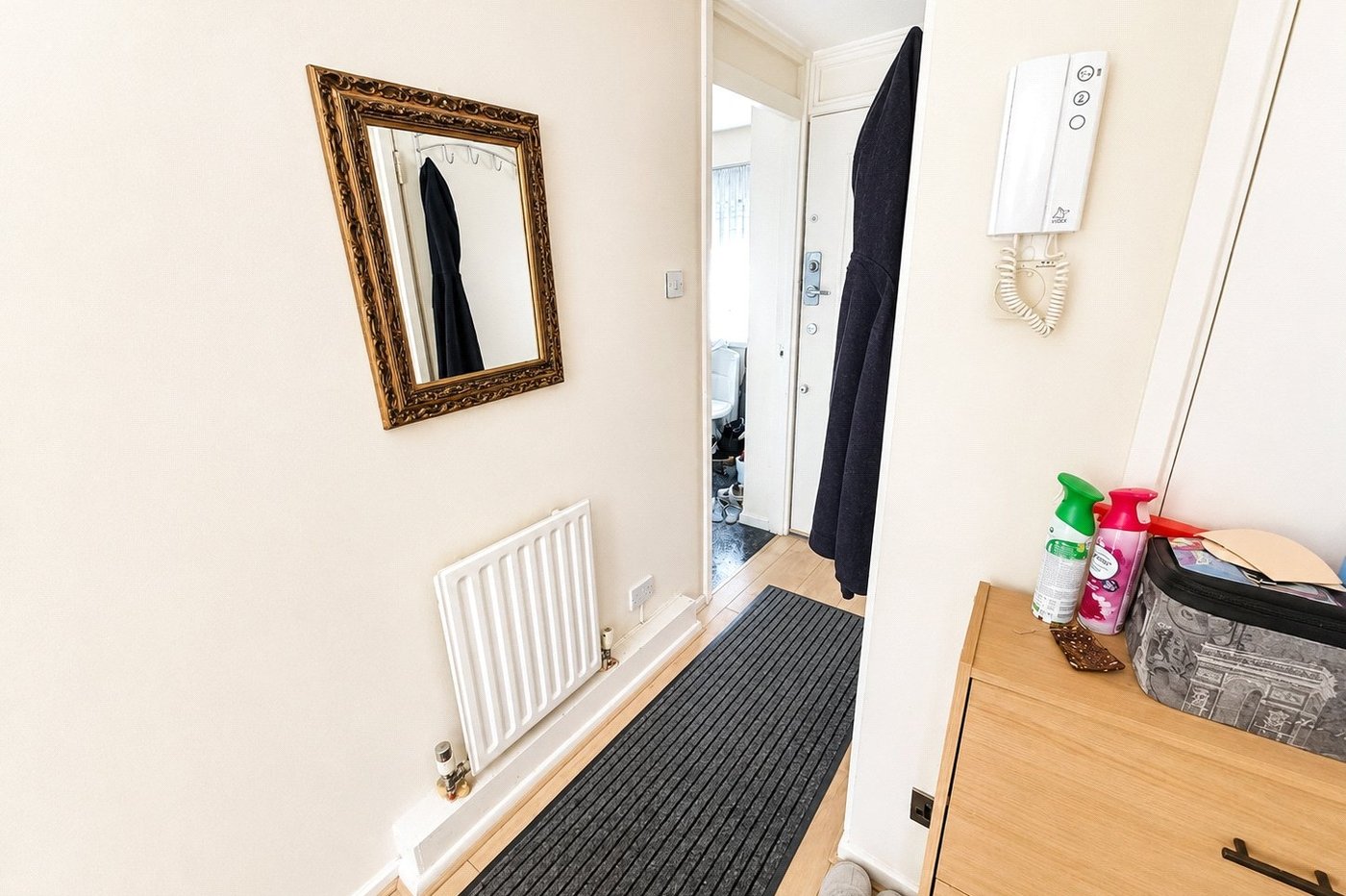 1 bedroom property for sale in London | Robinson Jackson