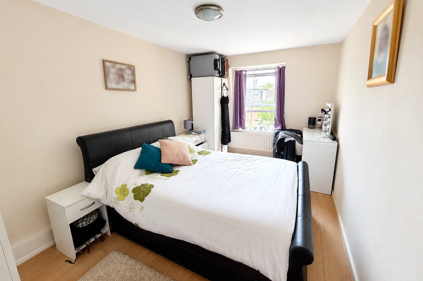 1 bedroom property for sale in London | Robinson Jackson