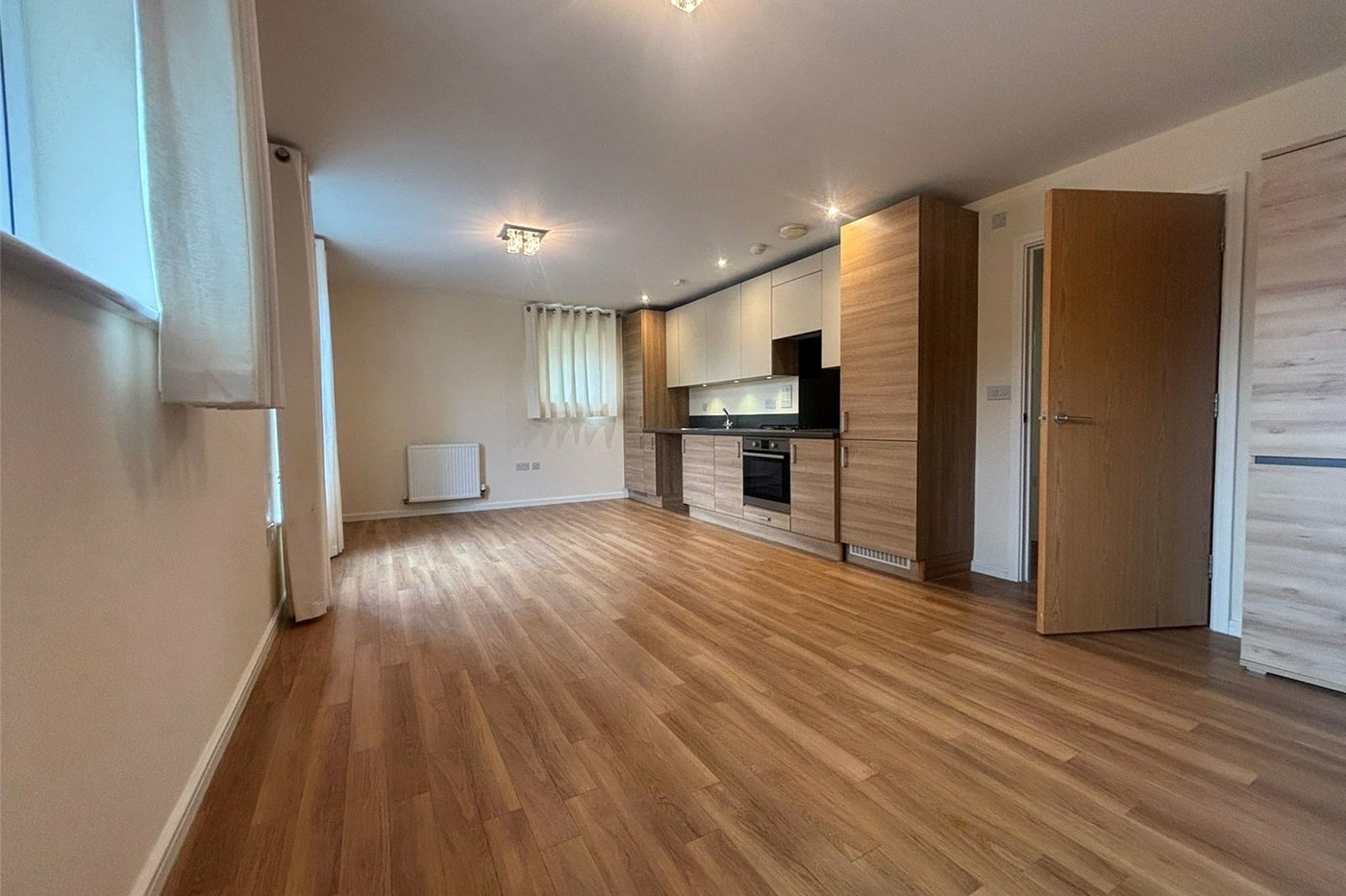 1 bedroom property for sale in Springhead Parkway | Robinson Michael & Jackson