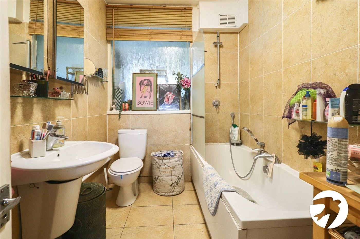 4 bedroom house for sale in London | Robinson Jackson