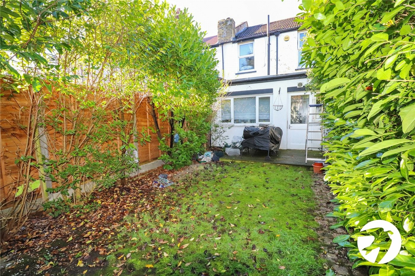 4 bedroom house for sale in London | Robinson Jackson