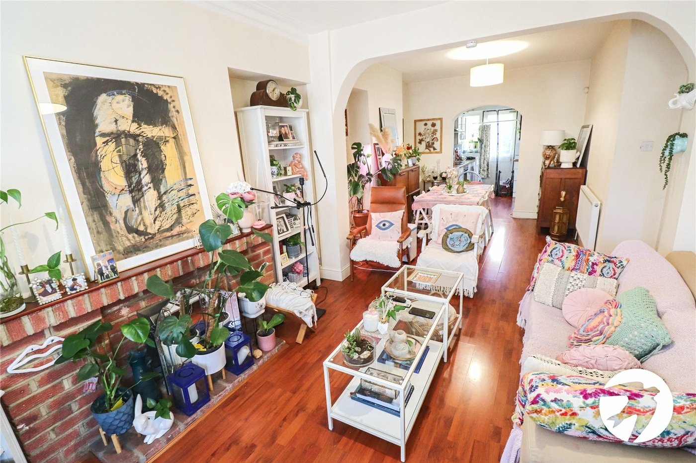 4 bedroom house for sale in London | Robinson Jackson