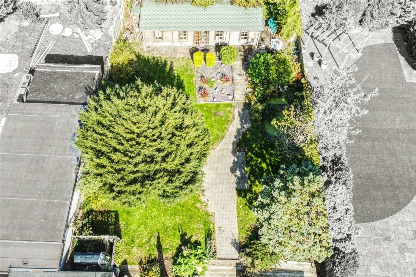 4 bedroom bungalow for sale in West Kingsdown | Robinson Jackson