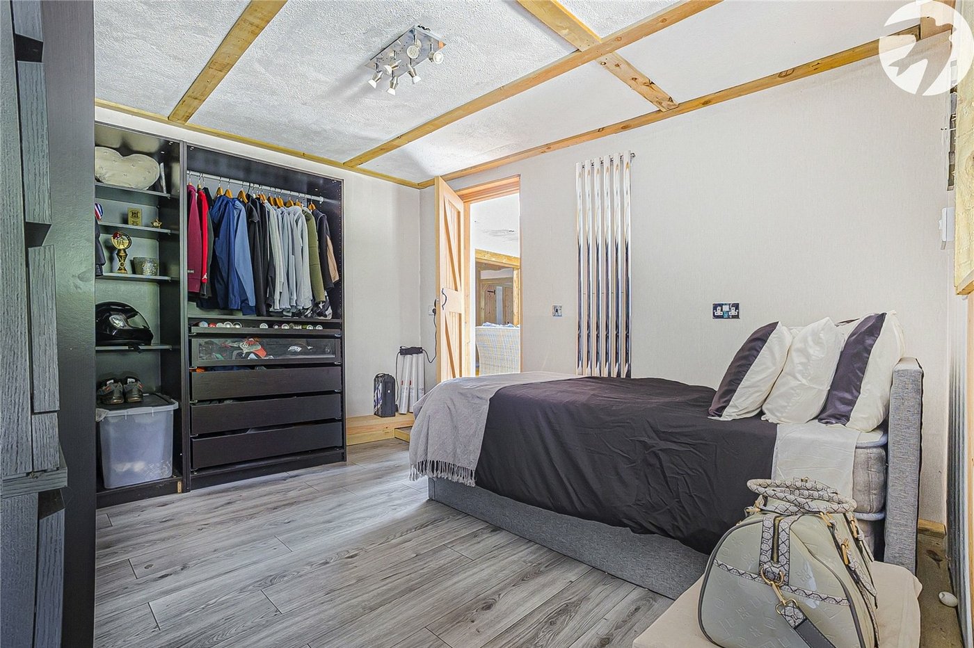 4 bedroom bungalow for sale in West Kingsdown | Robinson Jackson