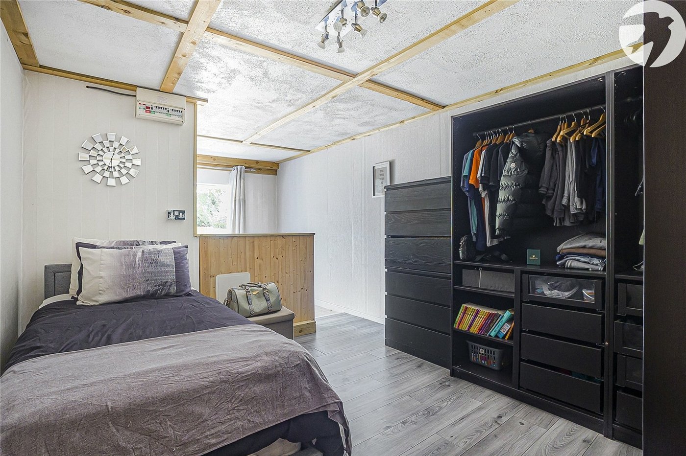 4 bedroom bungalow for sale in West Kingsdown | Robinson Jackson