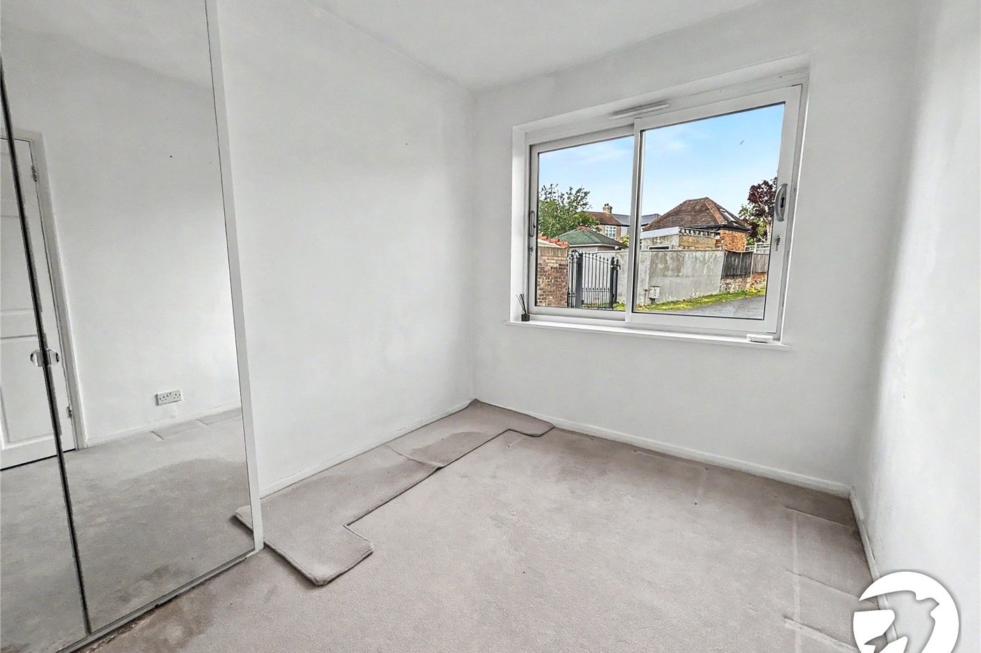 3 bedroom bungalow for sale in Sidcup | Robinson Jackson
