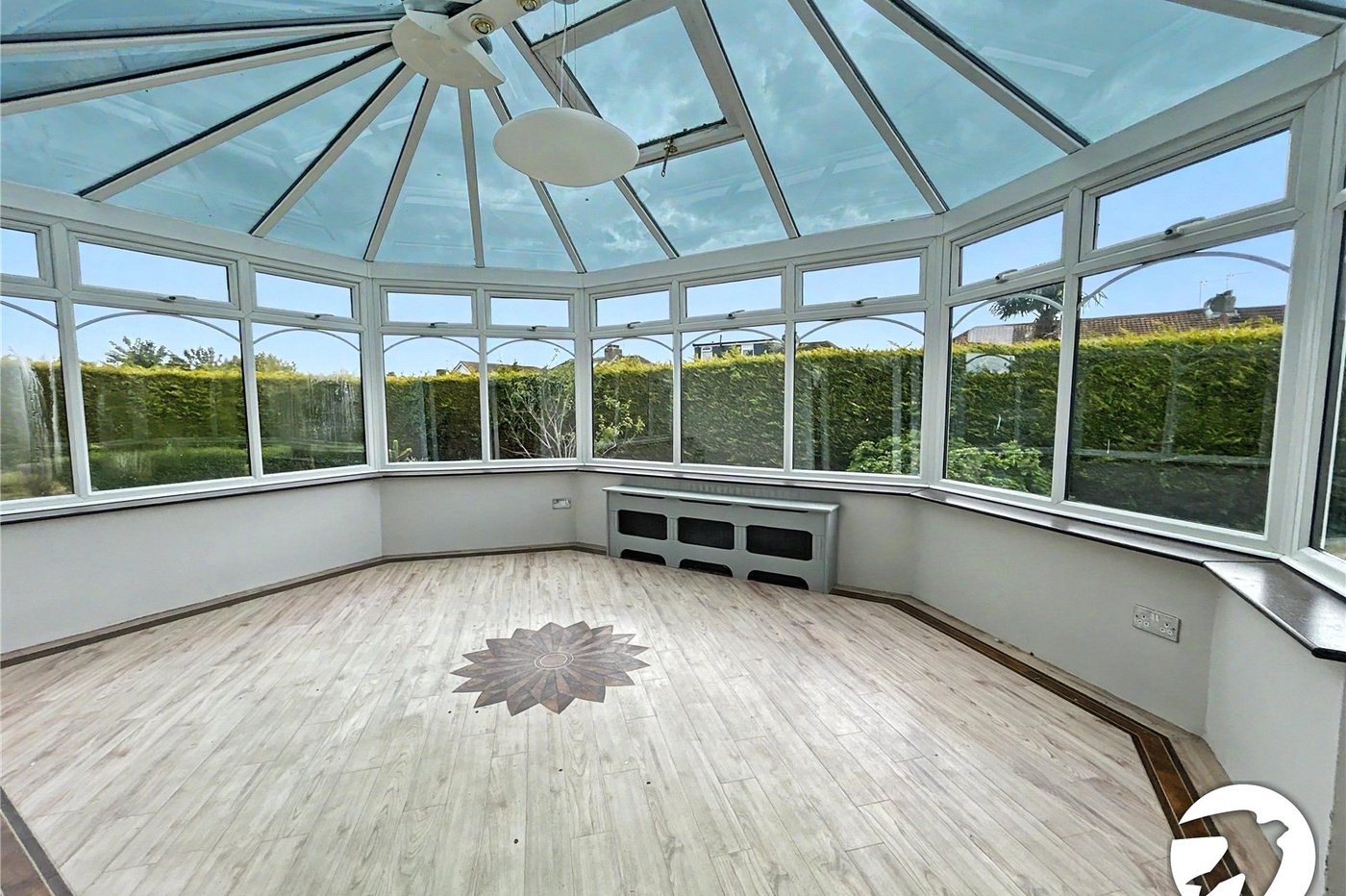 3 bedroom bungalow for sale in Sidcup | Robinson Jackson