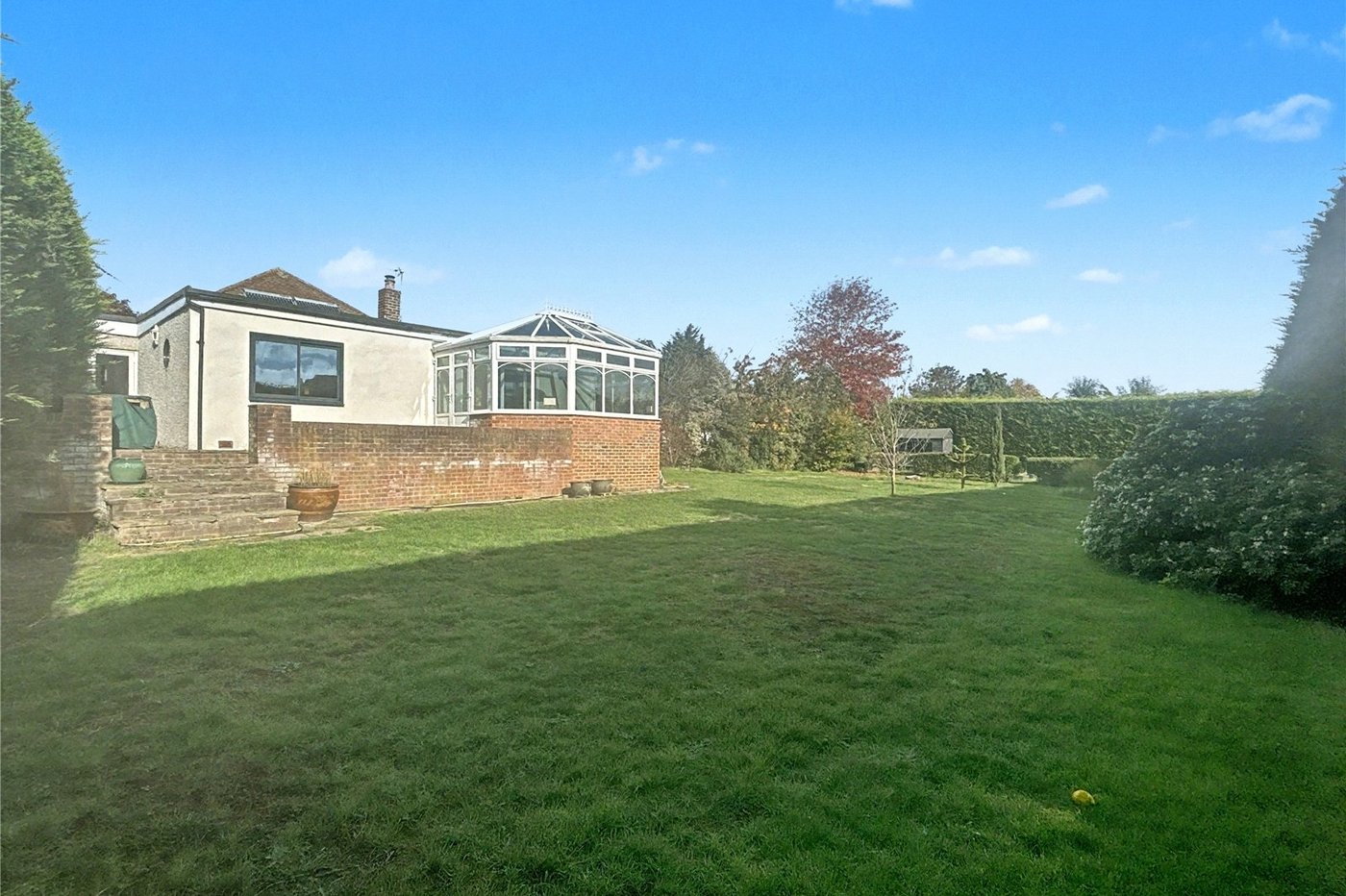 3 bedroom bungalow for sale in Sidcup | Robinson Jackson