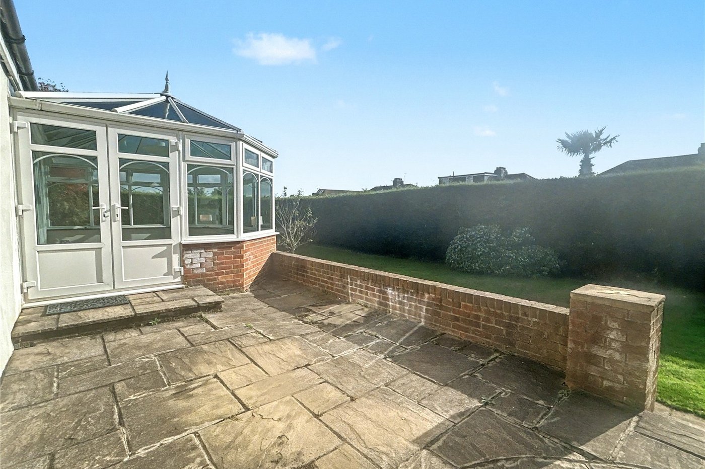 3 bedroom bungalow for sale in Sidcup | Robinson Jackson