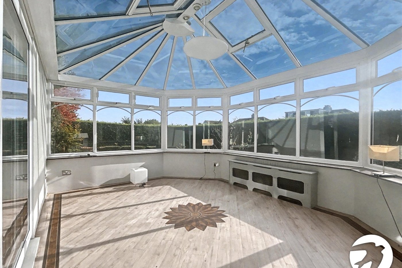 3 bedroom bungalow for sale in Sidcup | Robinson Jackson