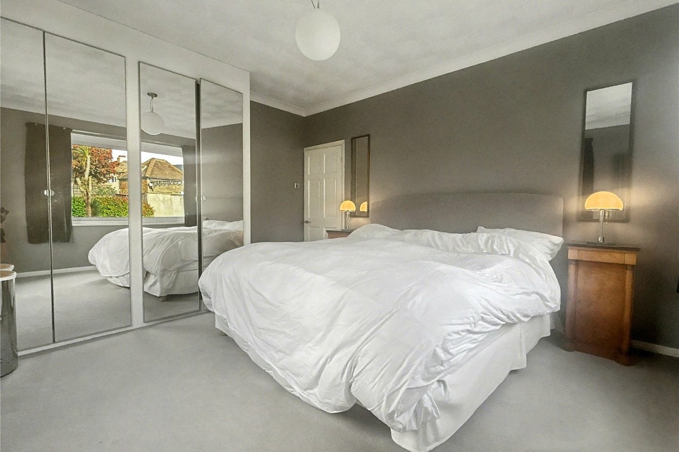 3 bedroom bungalow for sale in Sidcup | Robinson Jackson