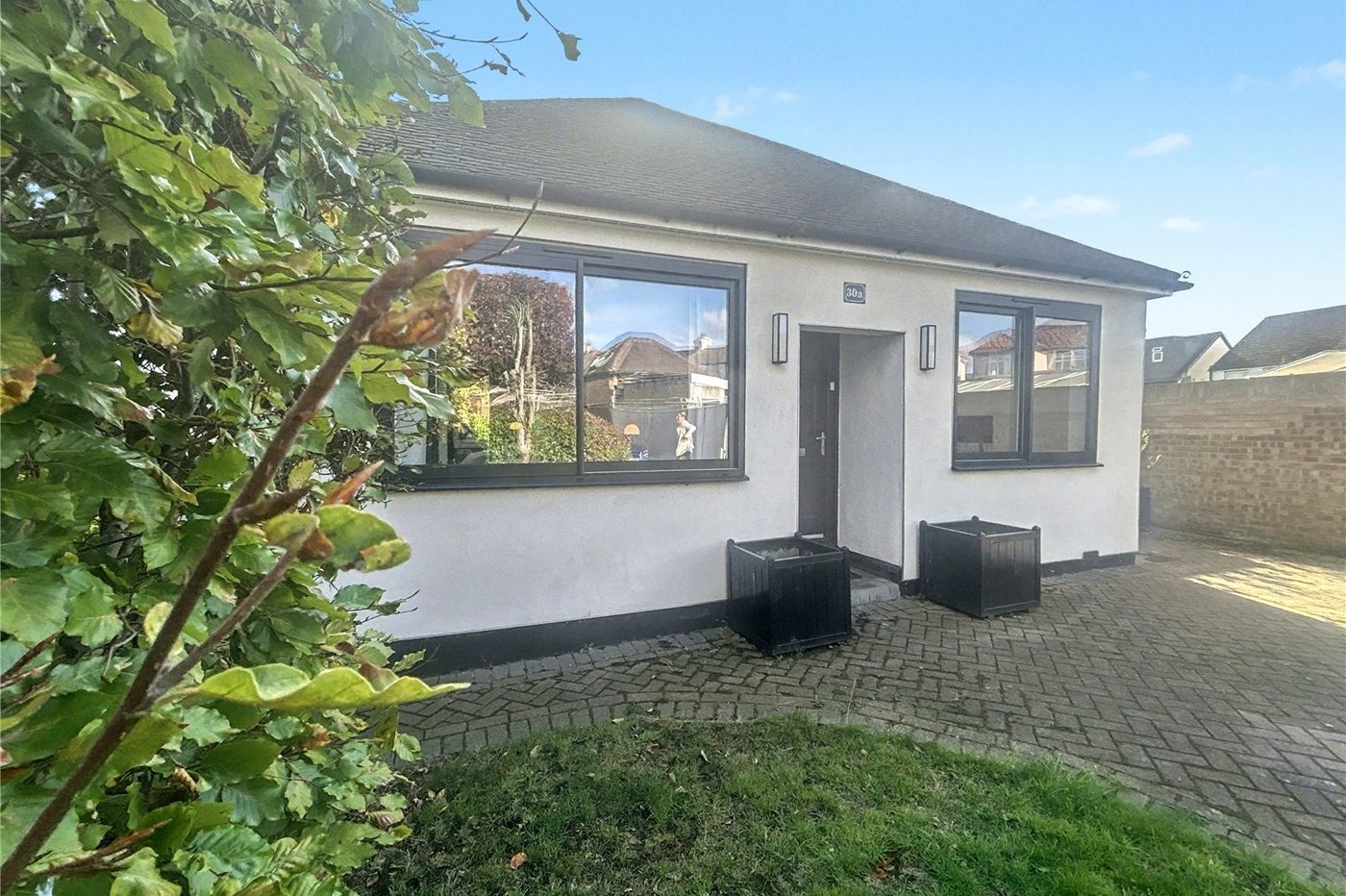 3 bedroom bungalow for sale in Sidcup | Robinson Jackson
