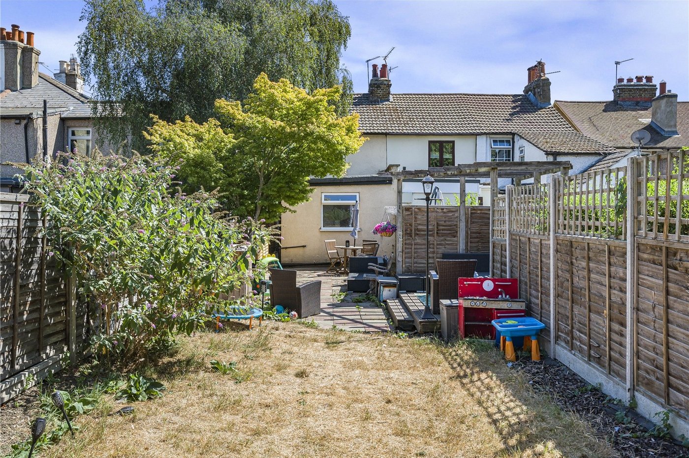2 bedroom house for sale in Bexley | Robinson Jackson