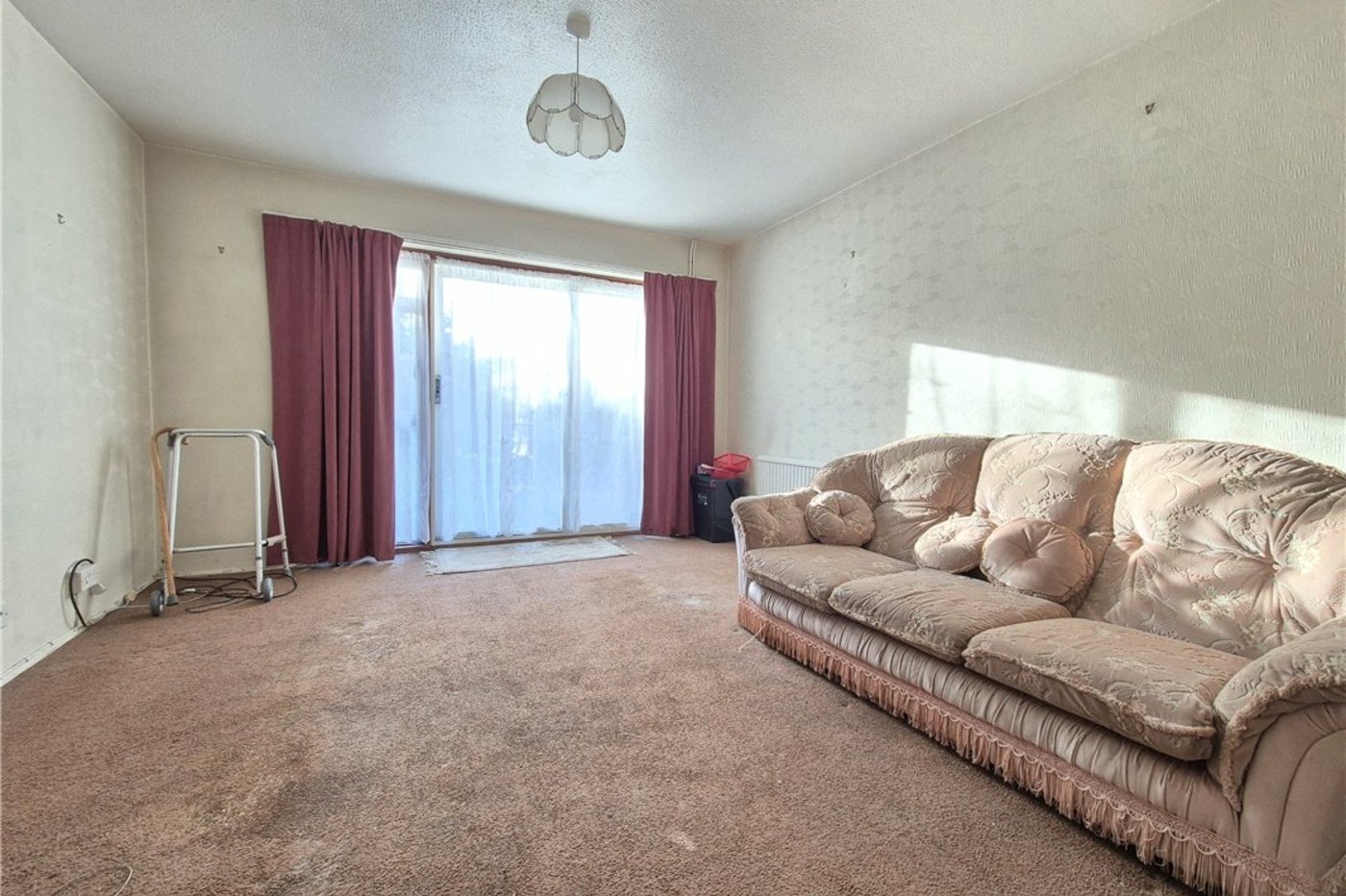 2 bedroom house for sale in Orpington | Robinson Jackson