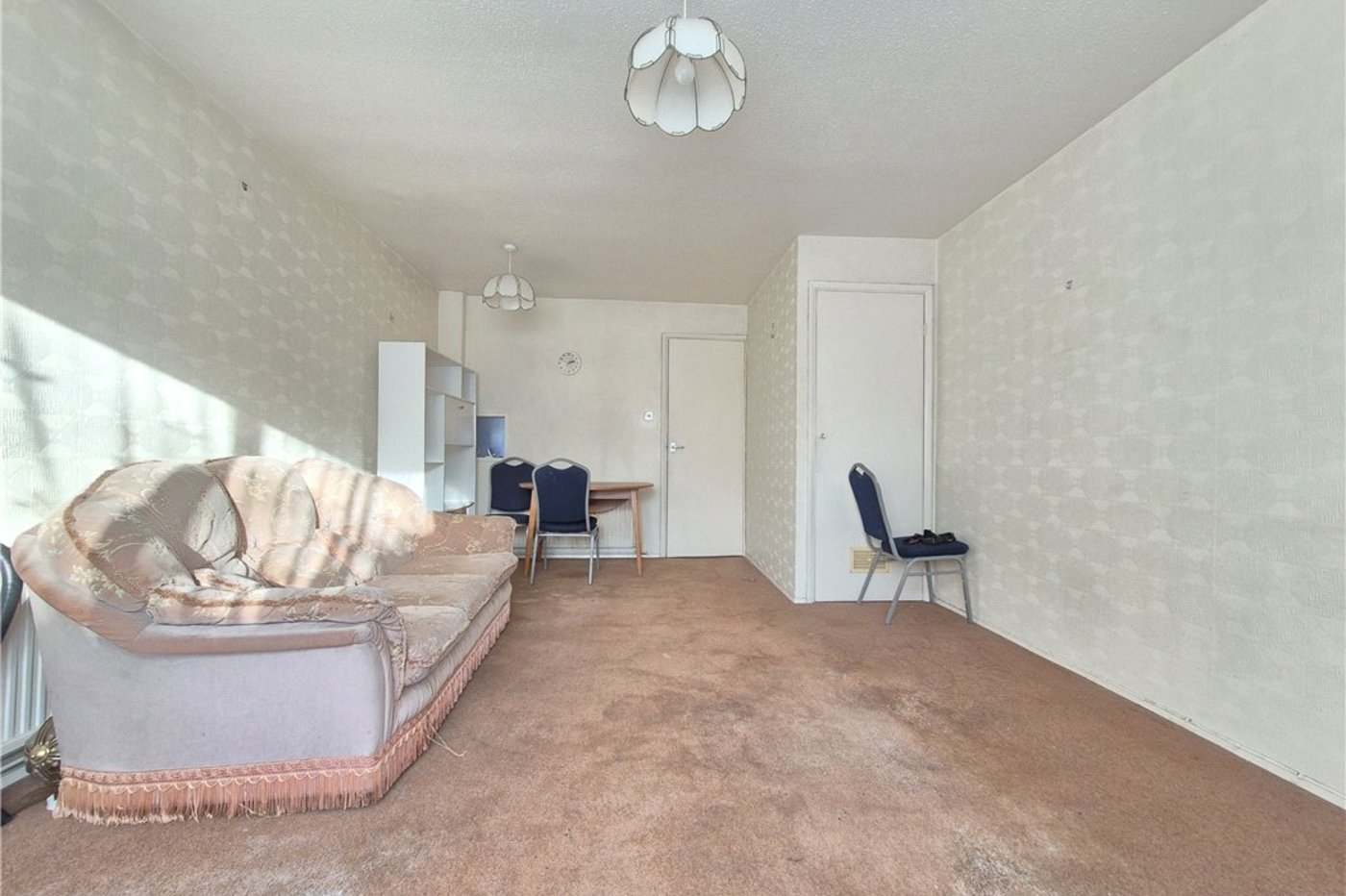 2 bedroom house for sale in Orpington | Robinson Jackson