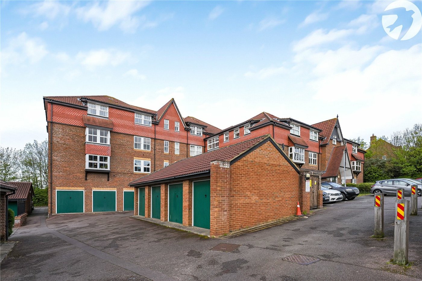 2 bedroom property for sale in Dartford | Robinson Jackson