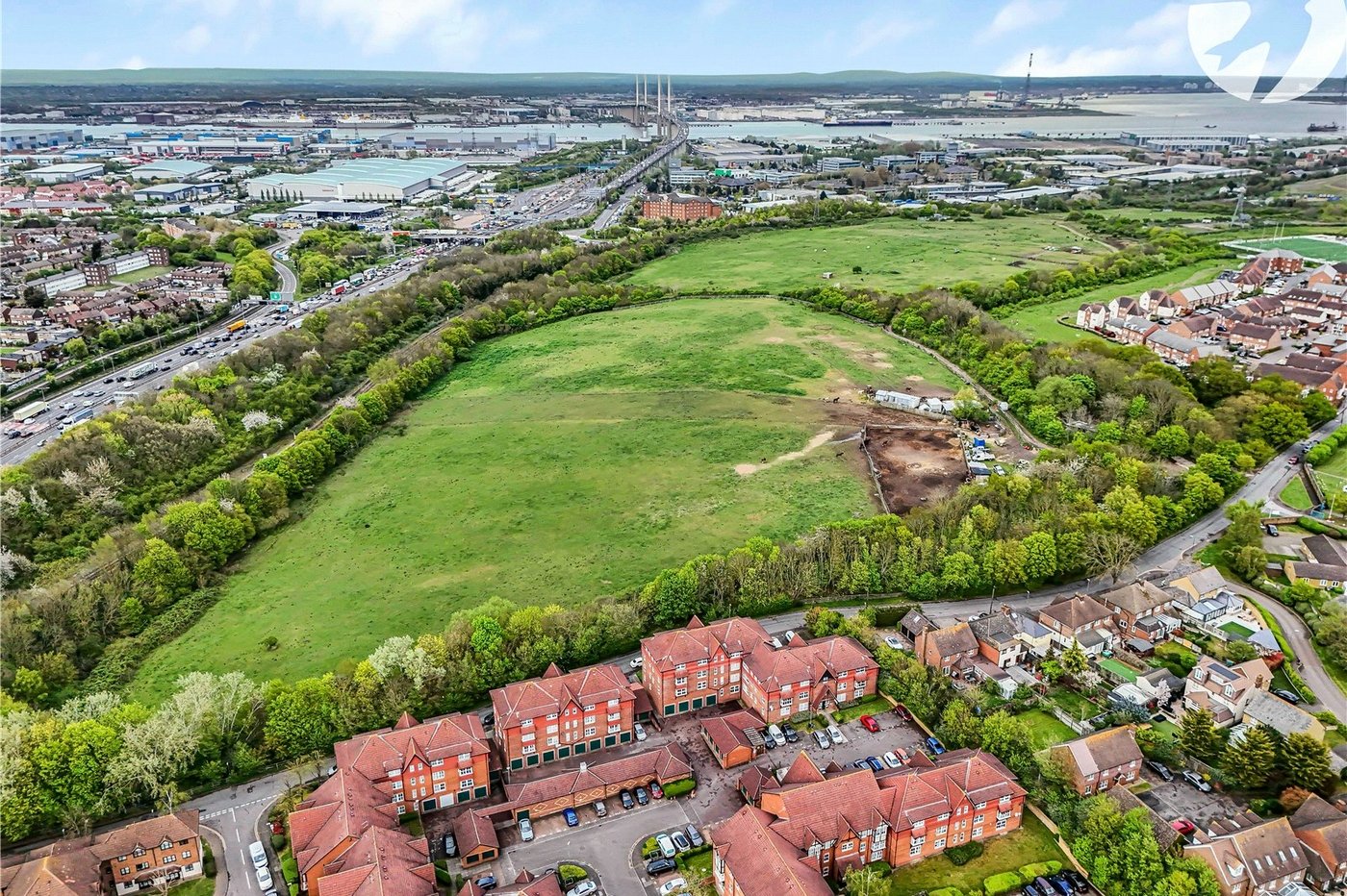 2 bedroom property for sale in Dartford | Robinson Jackson