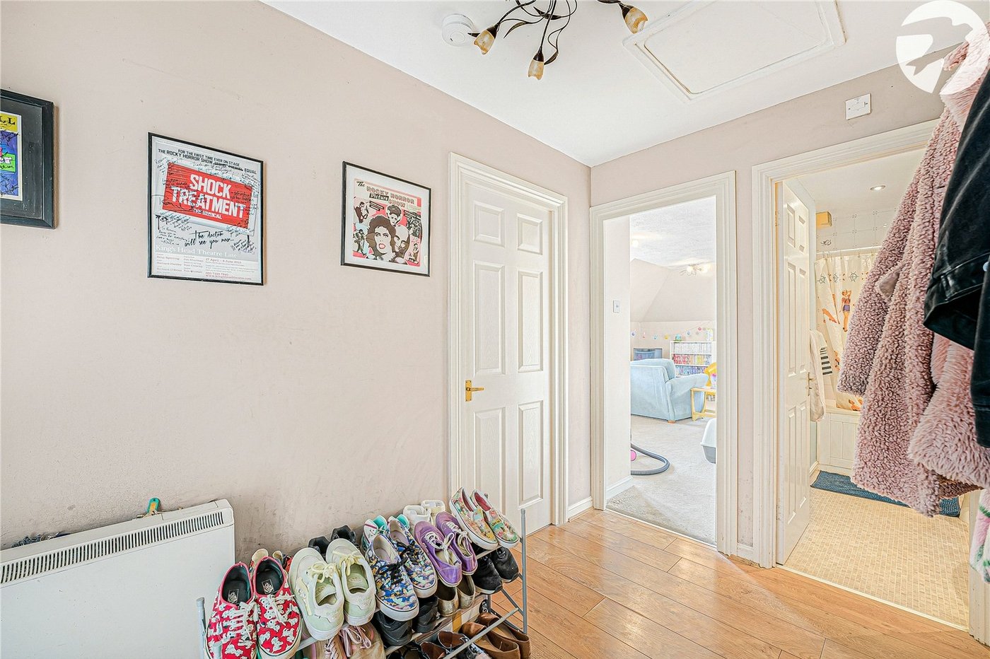 2 bedroom property for sale in Dartford | Robinson Jackson