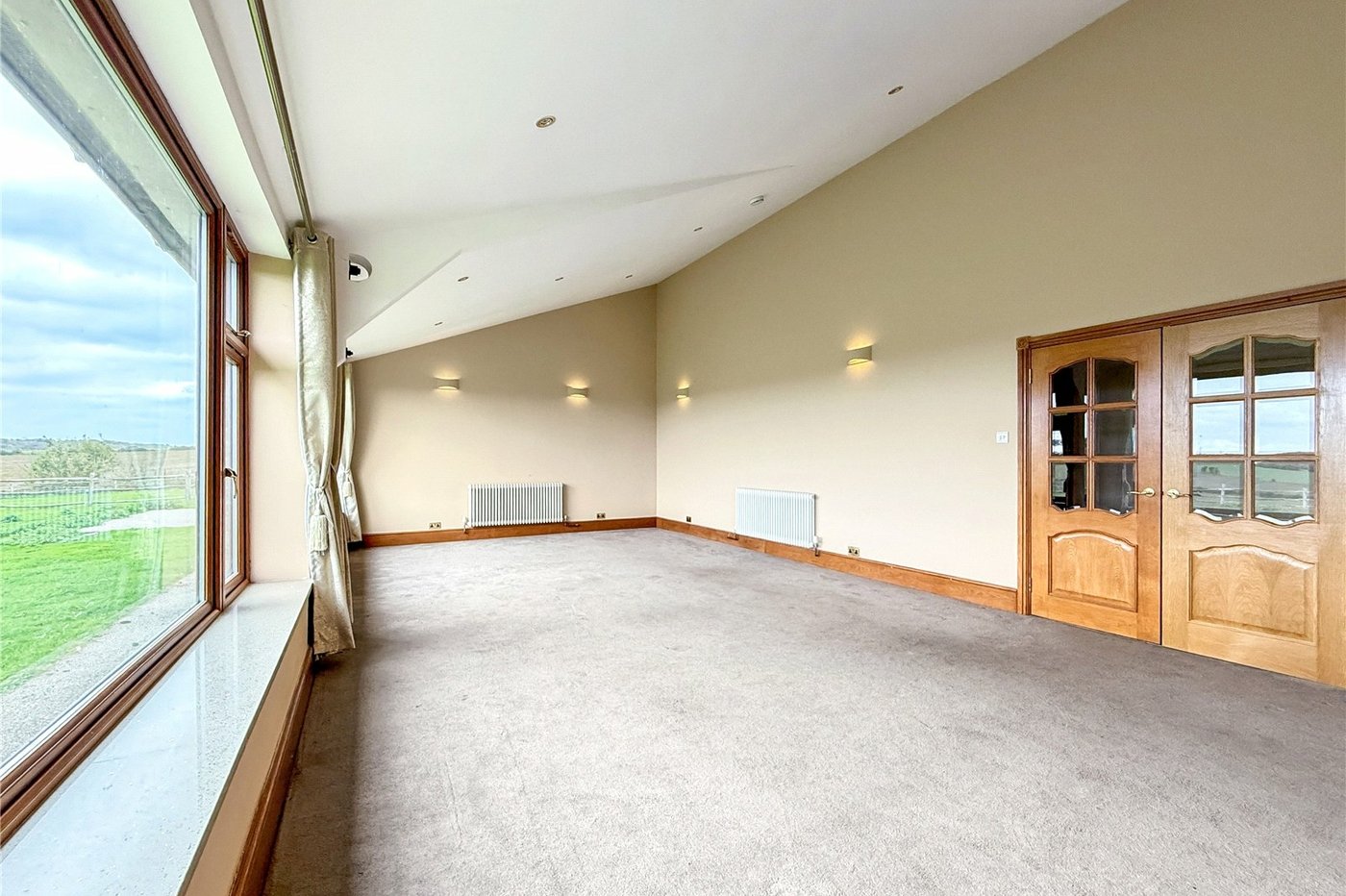 3 bedroom bungalow for sale in Eynsford | Robinson Jackson