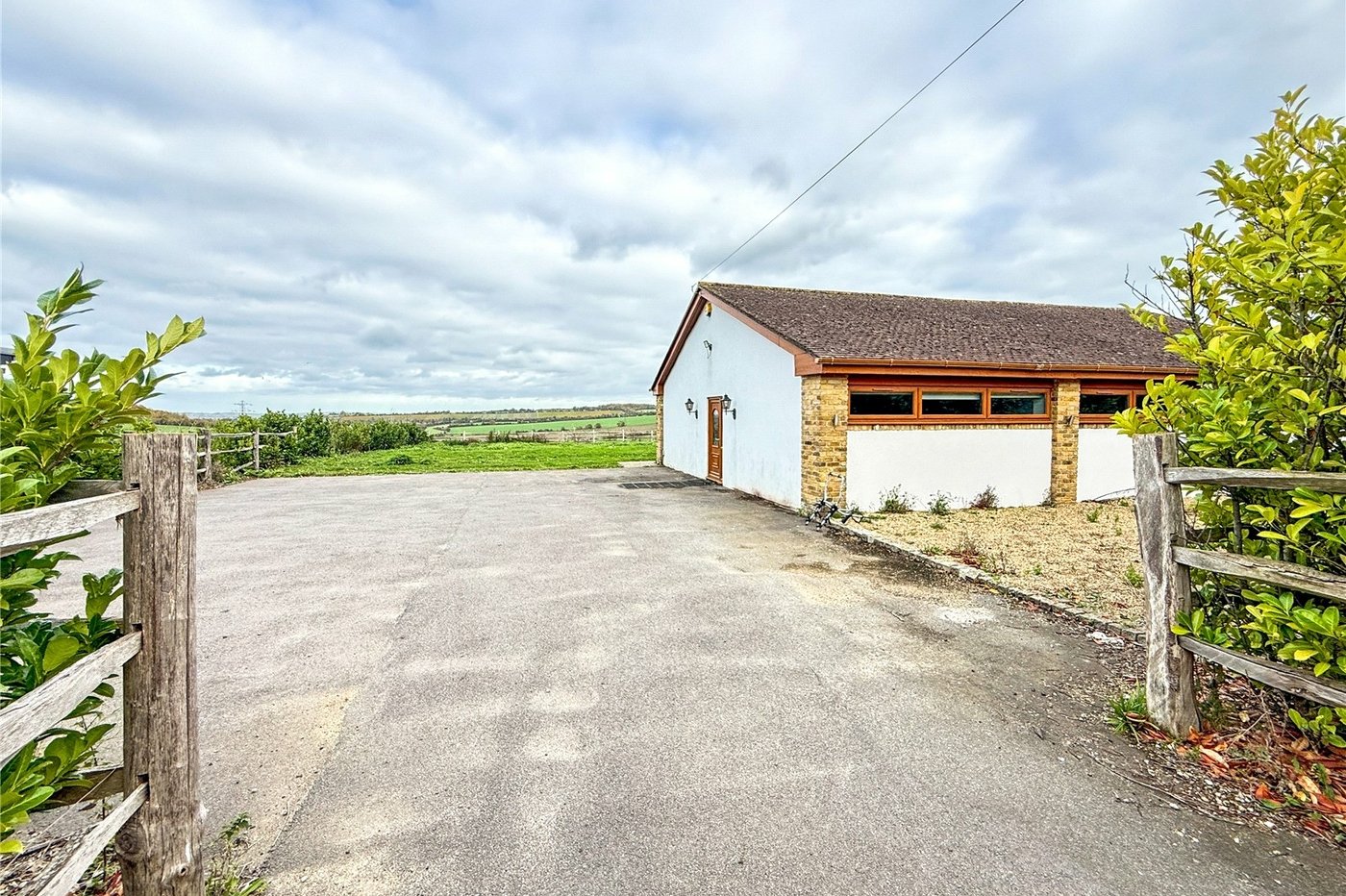 3 bedroom bungalow for sale in Eynsford | Robinson Jackson
