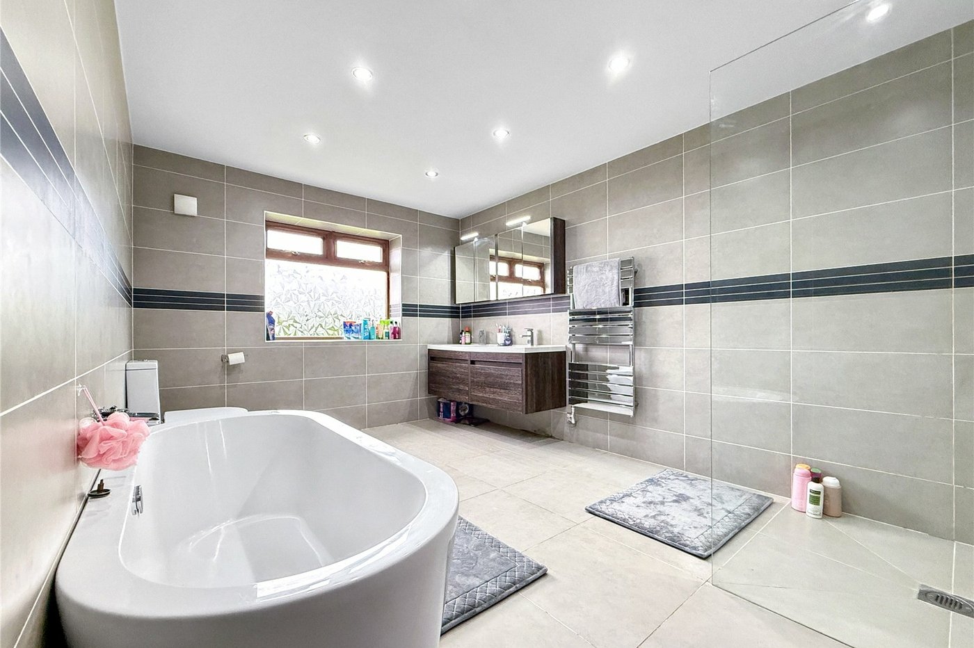 4 bedroom bungalow for sale in Eynsford | Robinson Jackson