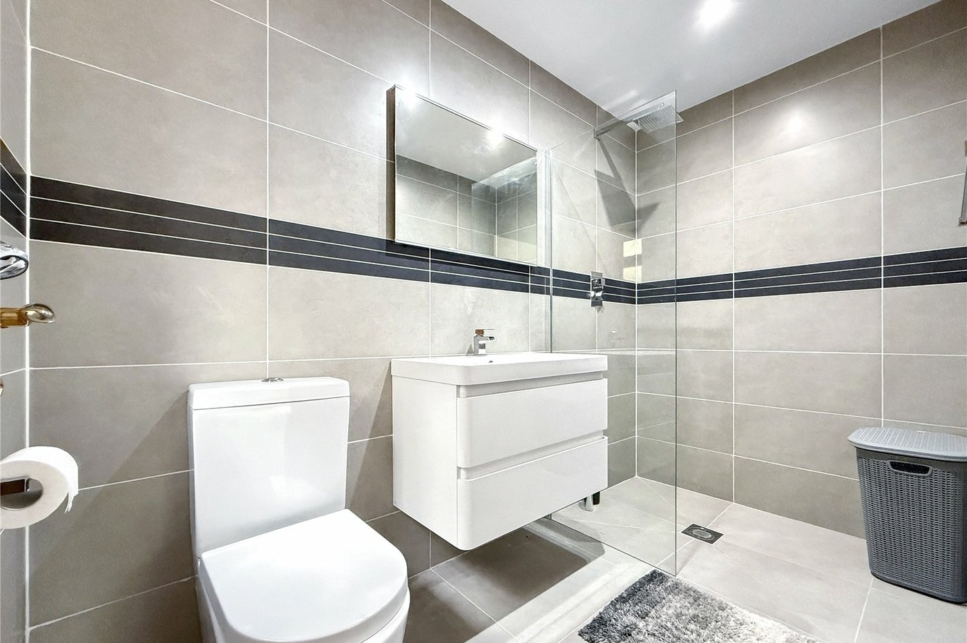 4 bedroom bungalow for sale in Eynsford | Robinson Jackson