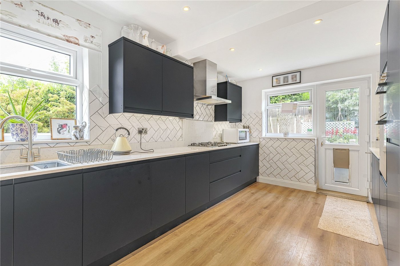 4 bedroom bungalow for sale in Hextable | Robinson Jackson